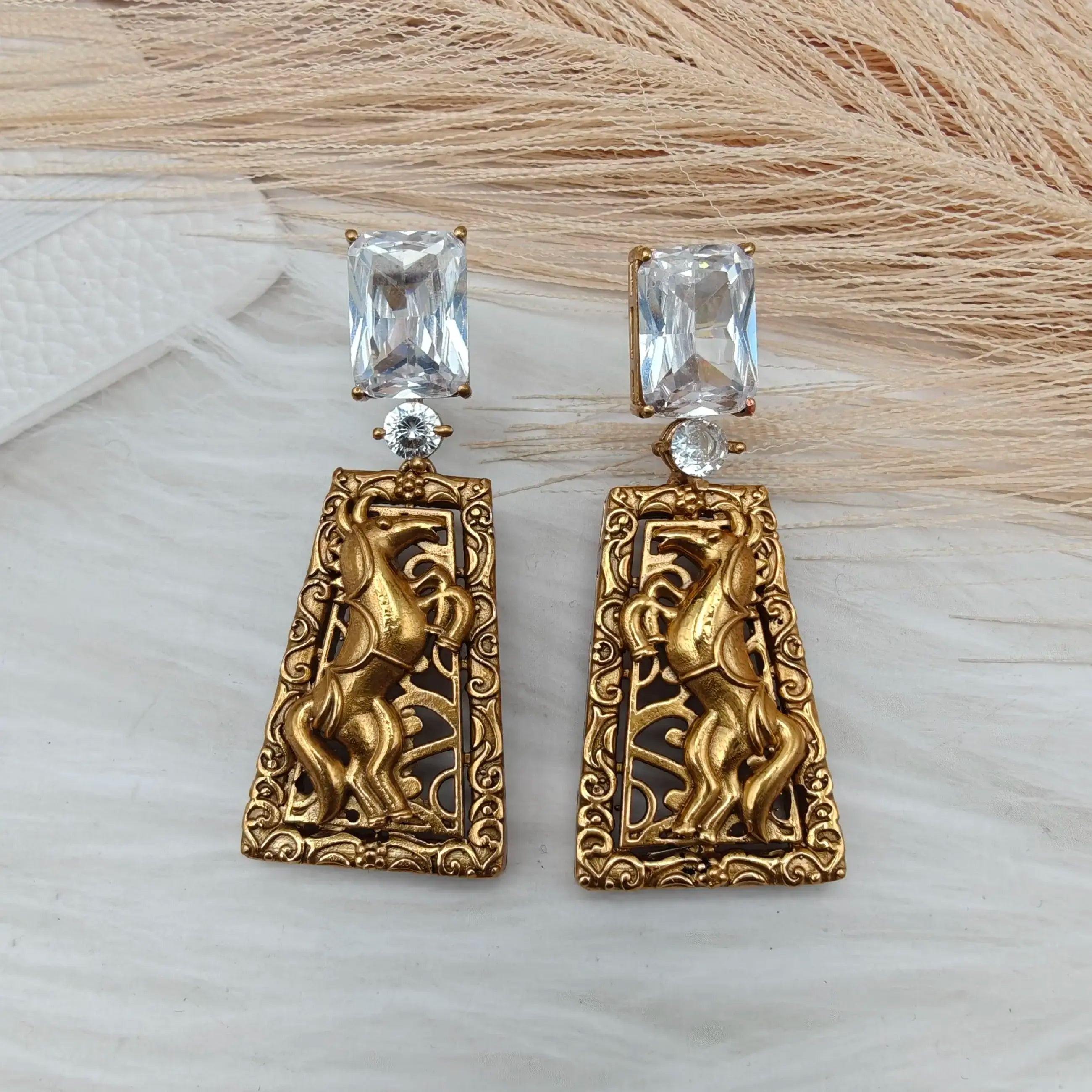 Ashwa Brass Earrings - White