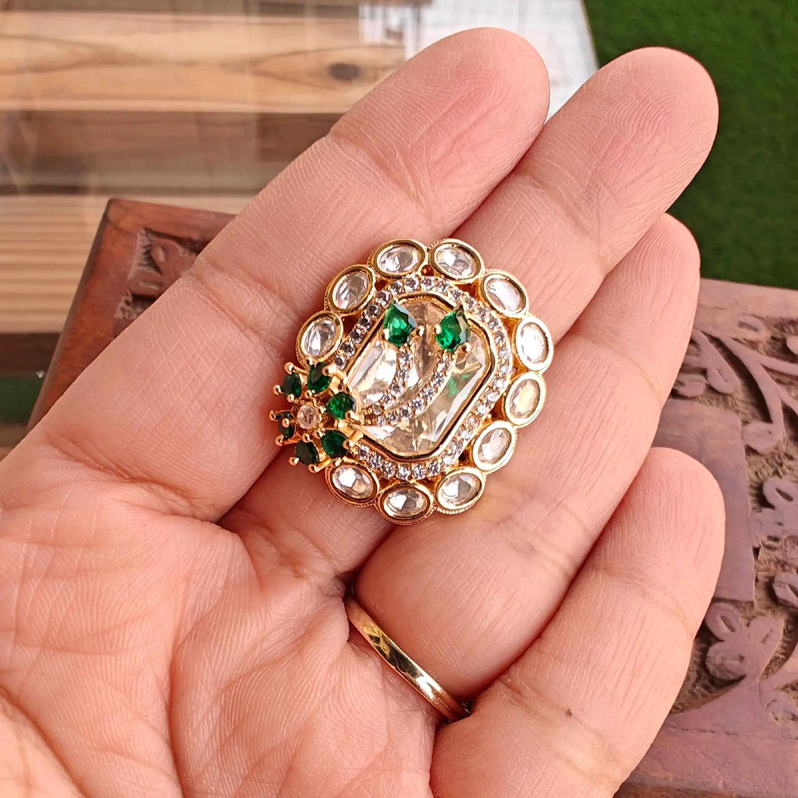 Sunehri Kundan Kiyara Adjustable Ring- Green