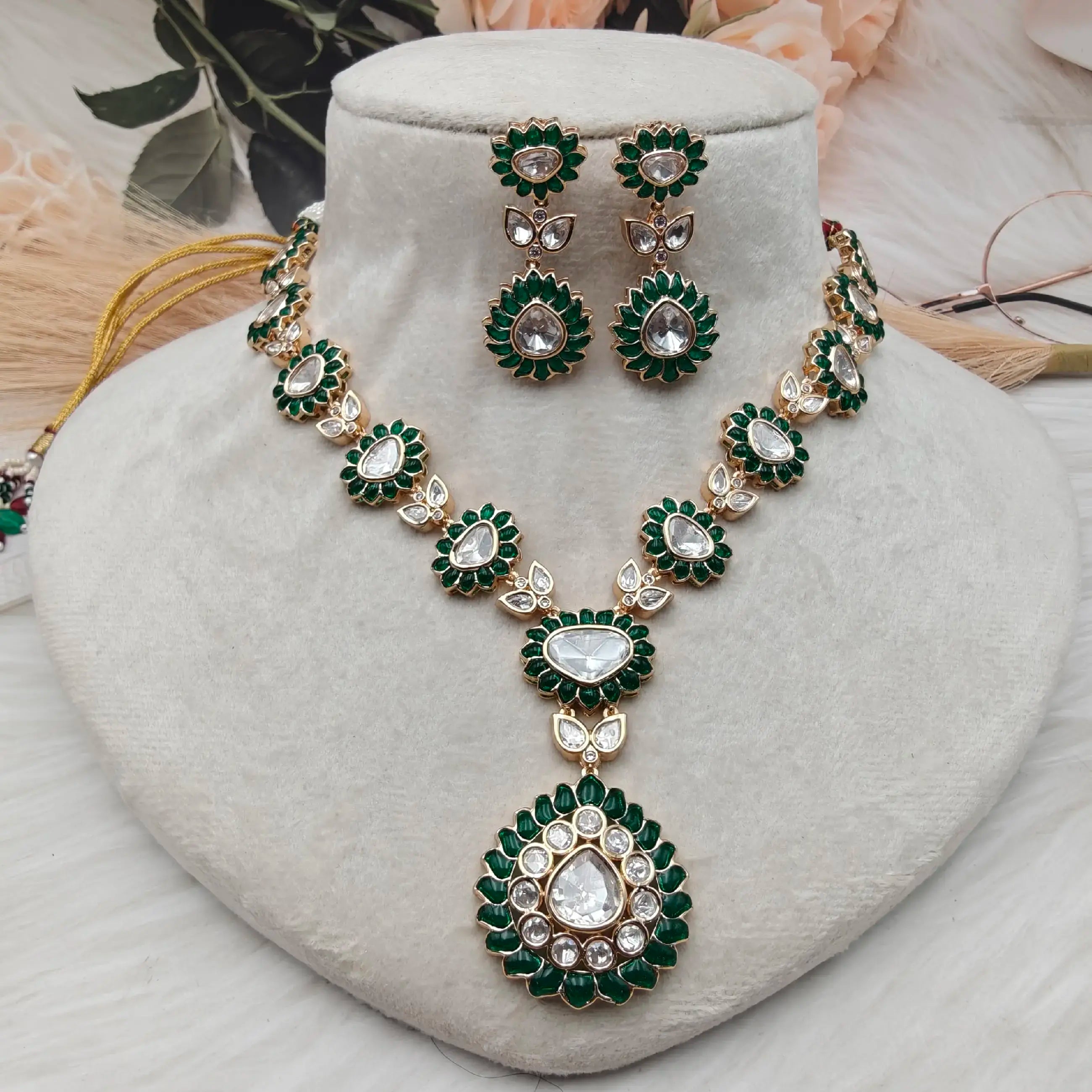 Yasmin Sunheri Moissanite Kundan Epoxy Necklace Set - Green