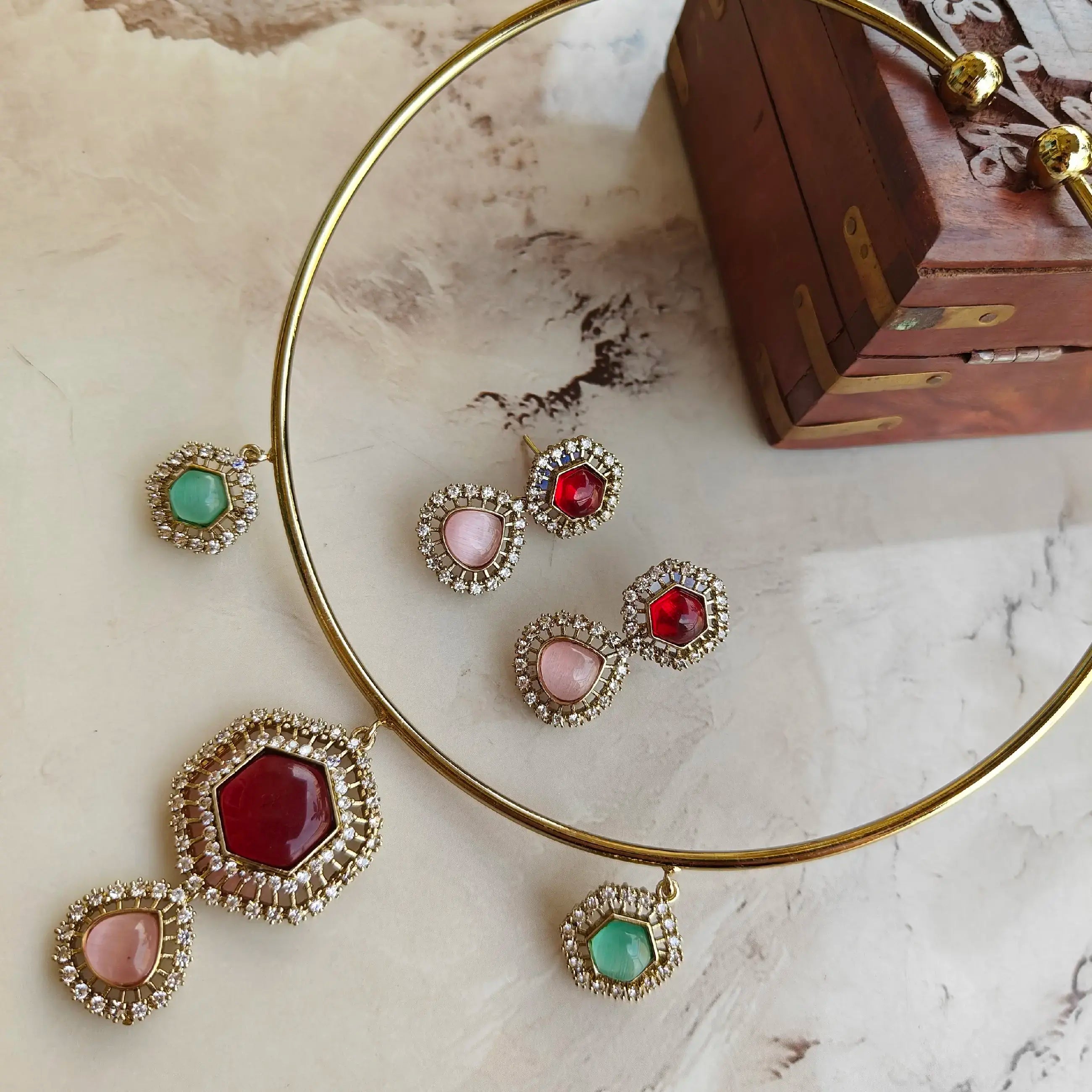 Shyna Monalisa AD Hasli Necklace Set - Multi