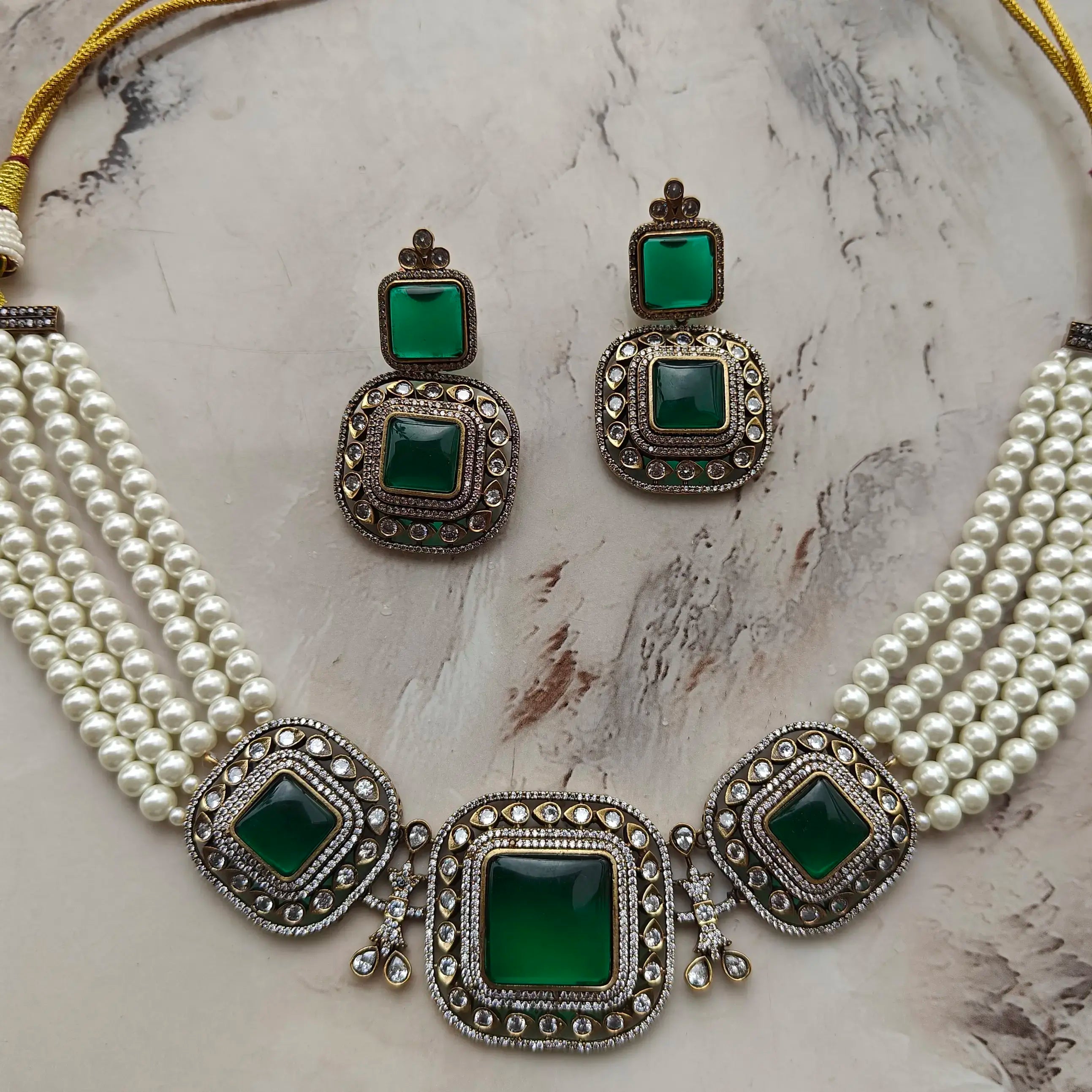 Humsafar Polki And Shell Pearl Choker Set - Green