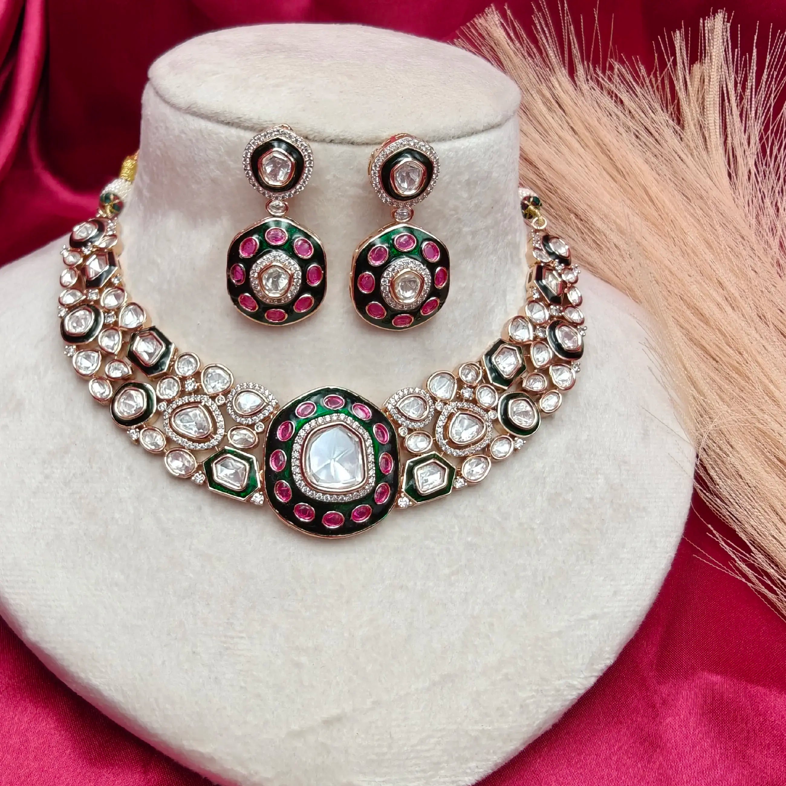 Kadambari Sunheri Moissanite Kundan Necklace Set