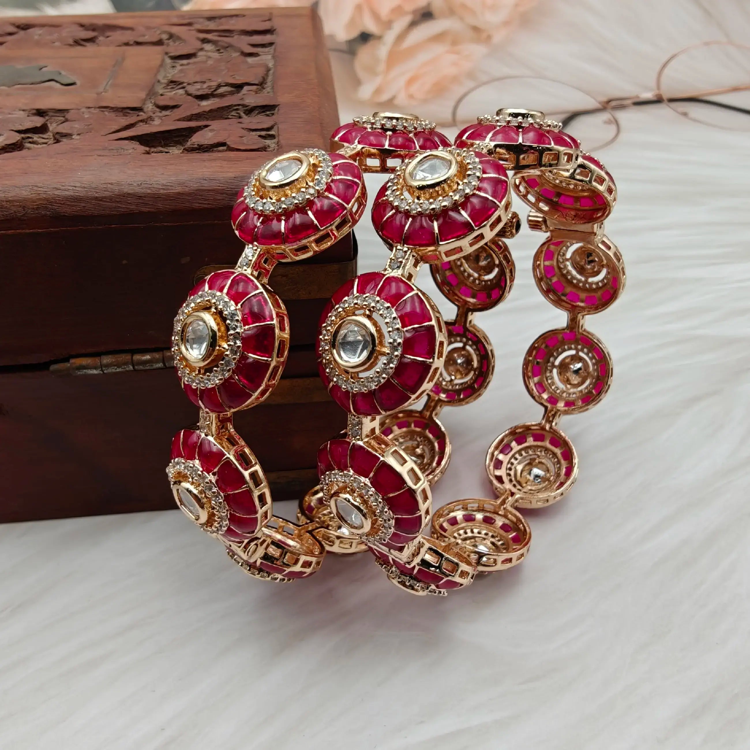 Rabaya Sunheri Kundan Bangles- Ruby