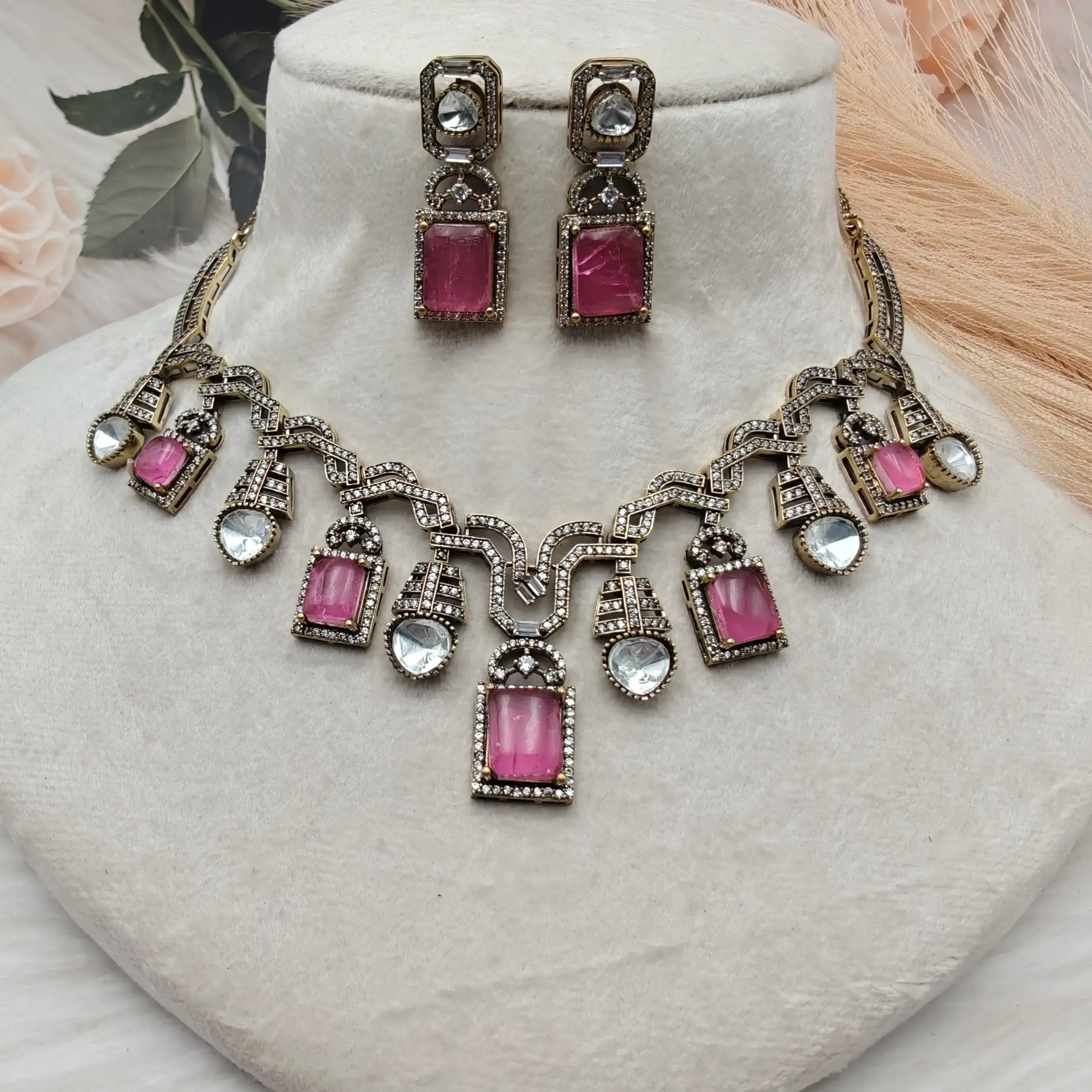 Hazrat Doublet Necklace Set - Pink