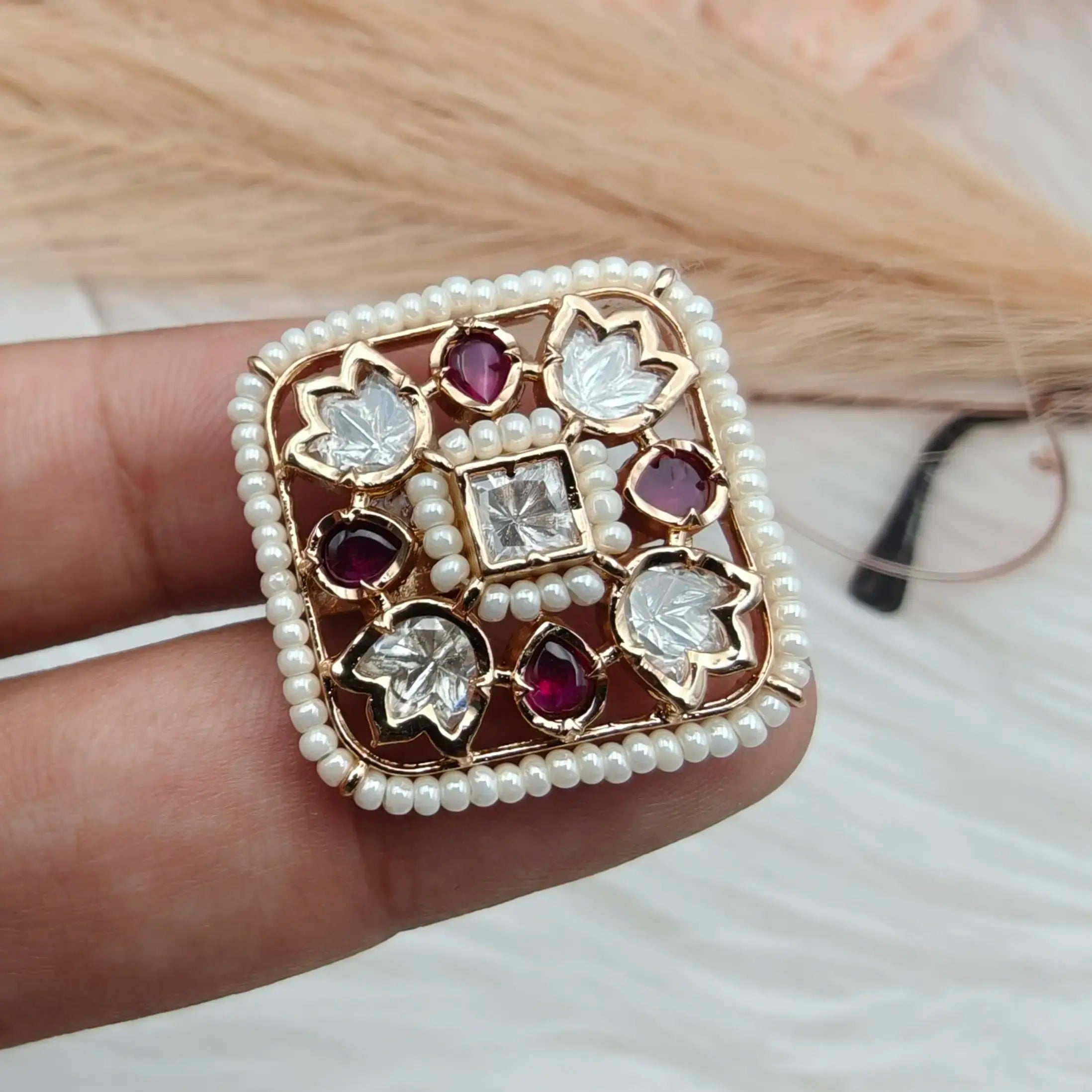 Zarqa Sunheri Kundan Ring- Ruby