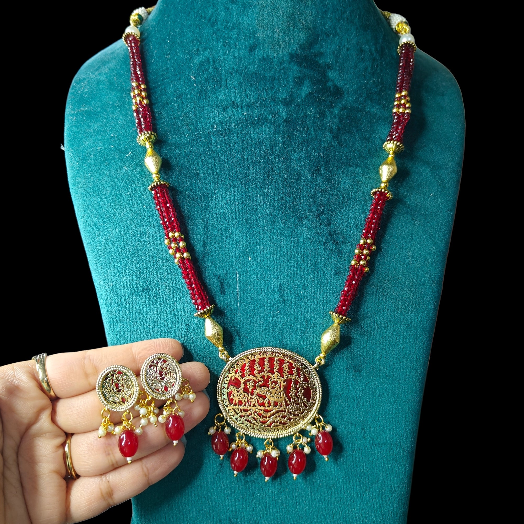 Thewa Long Necklace- Maroon