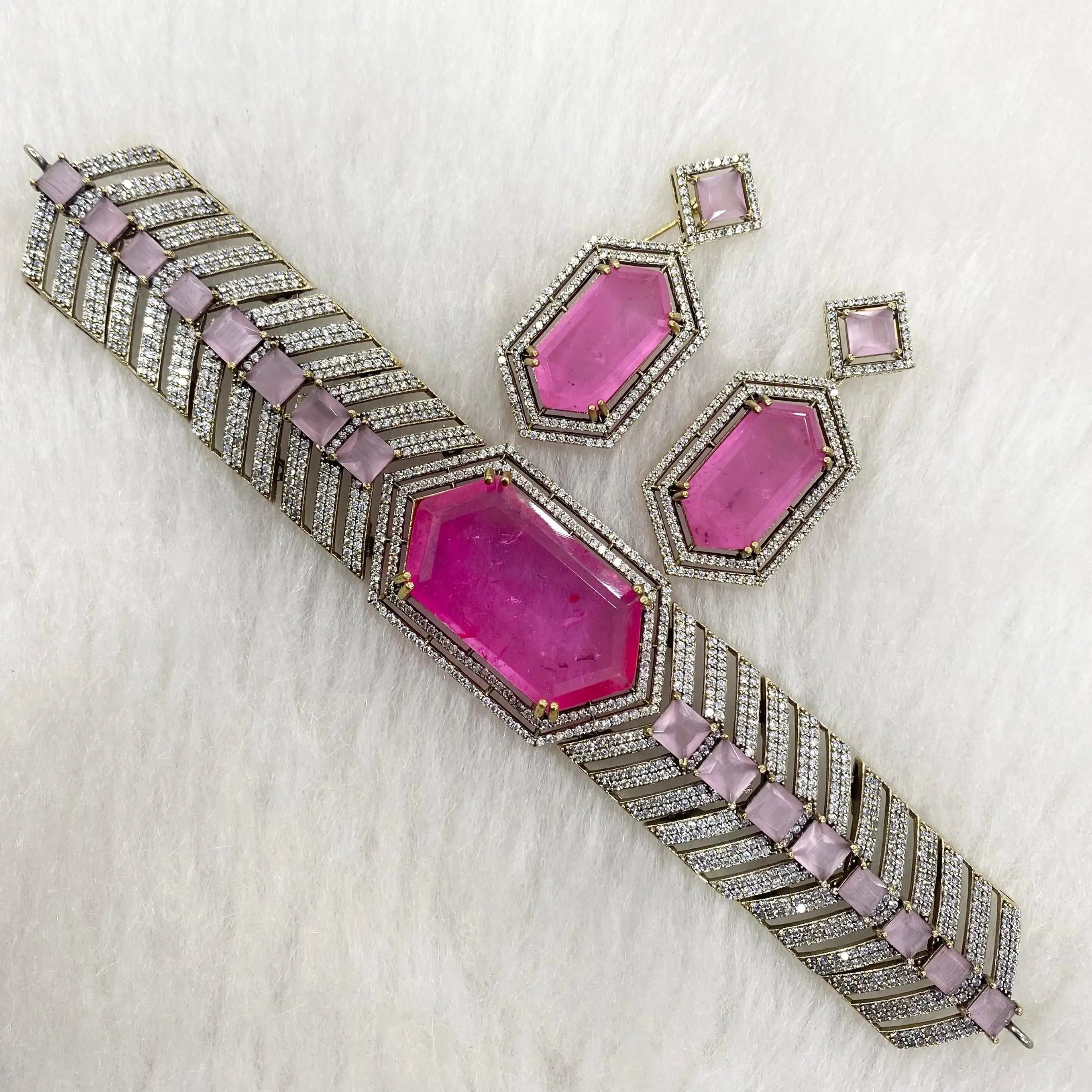Doublet Saheli Choker Set- Pink