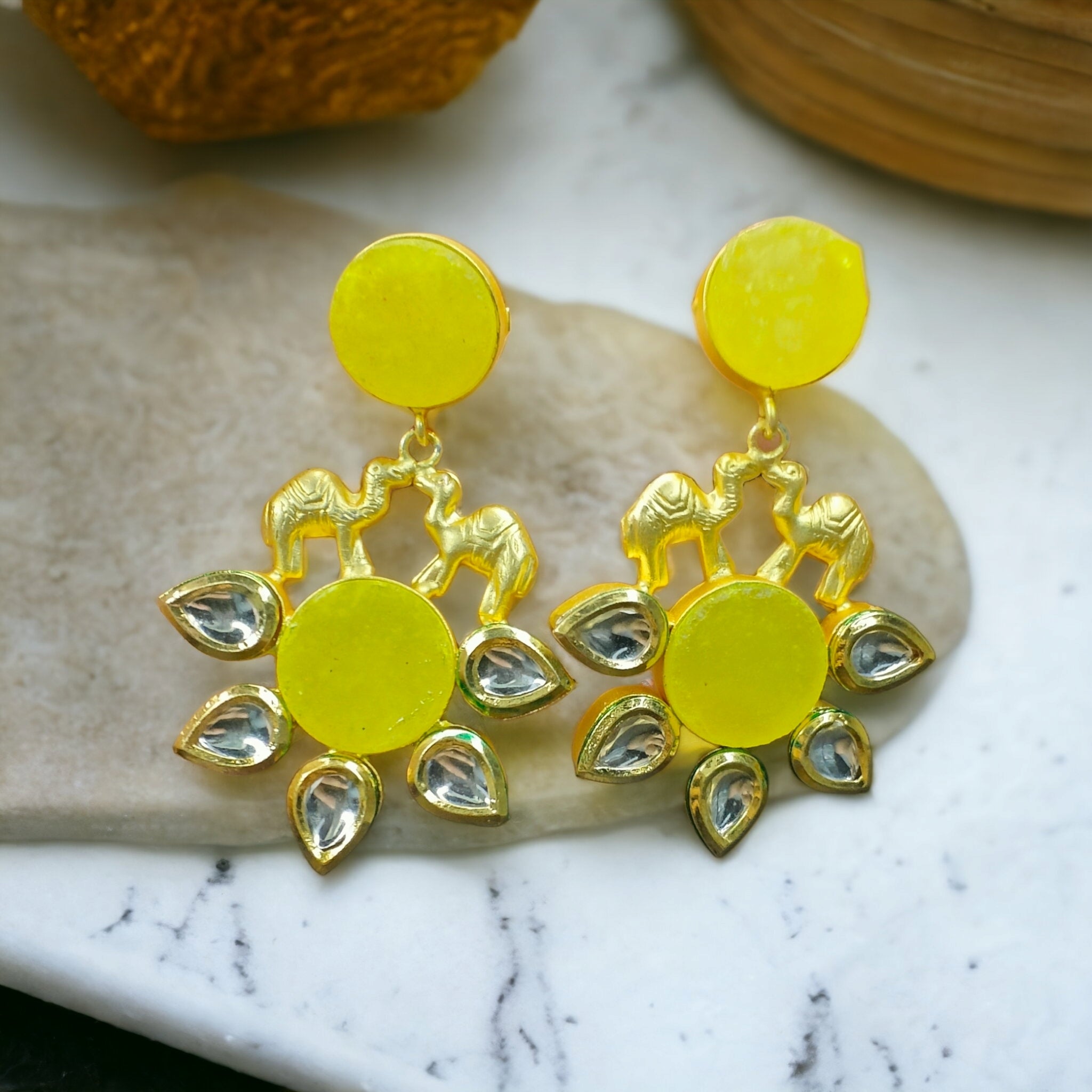 Atibha Druzy Kundan Camel Earrings- Yellow