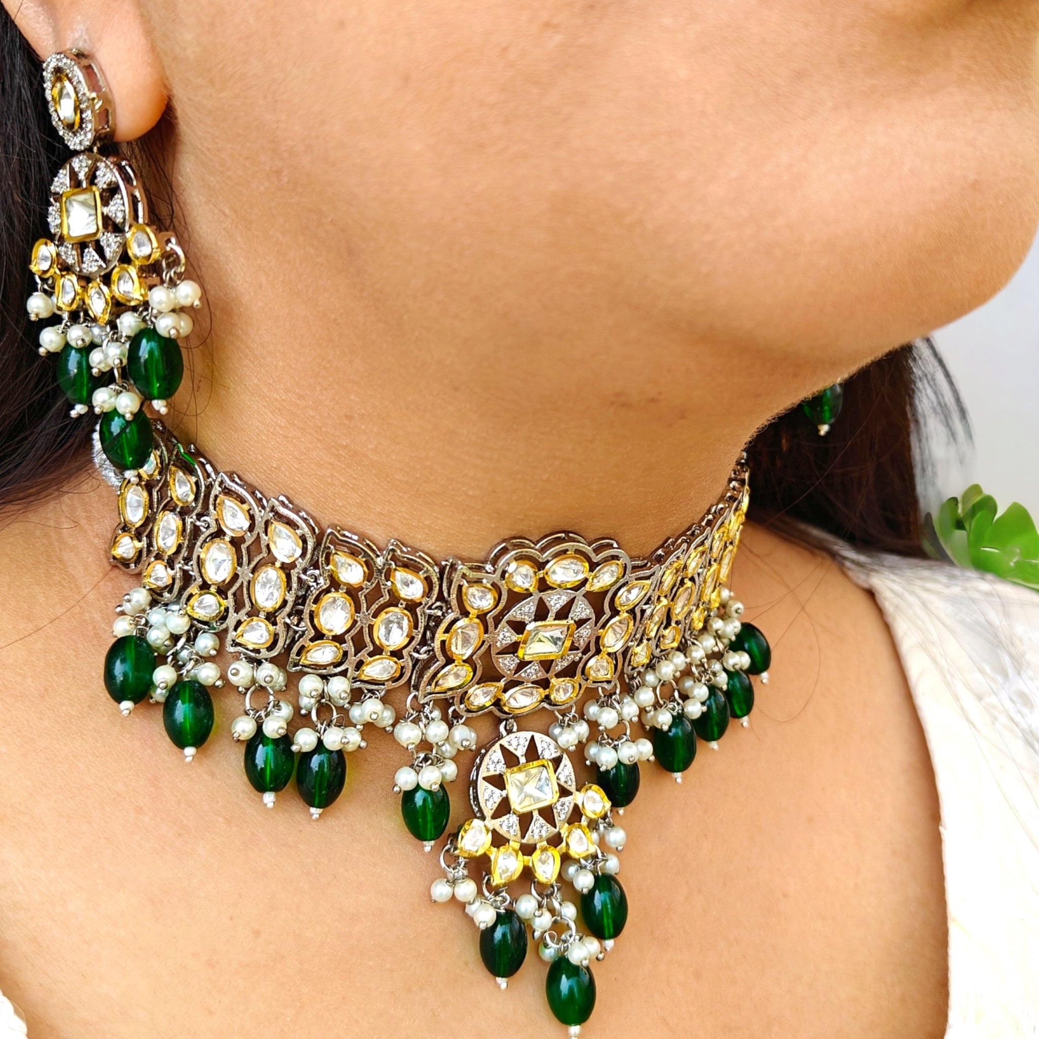 Kumkum Polki Choker Necklace Set- Green