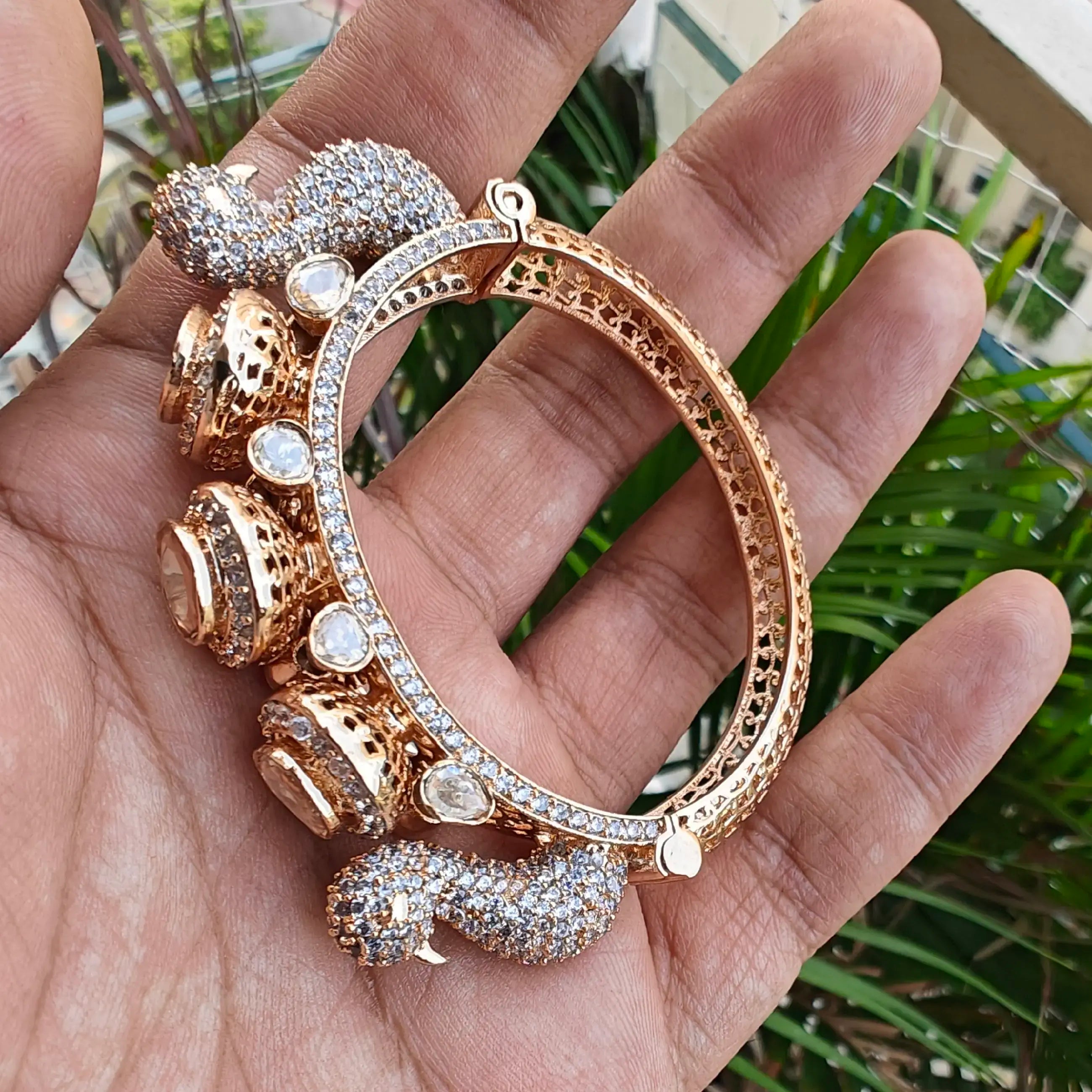 Pakhi Moissanite Openable Premium Bracelet Bangle - White