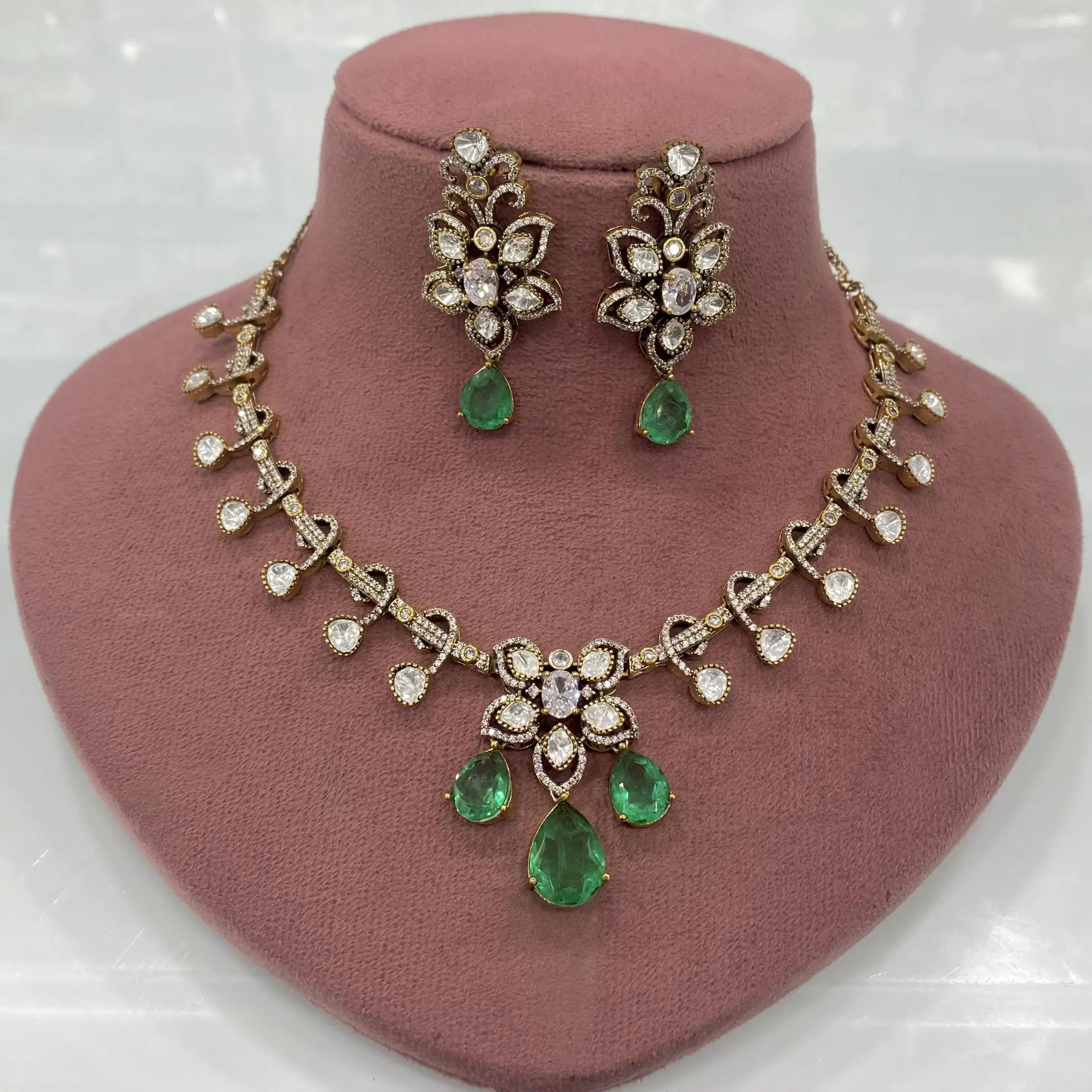 Shivangi Doublet and Uncut Moissanite Polki Necklace Set - Mint Green
