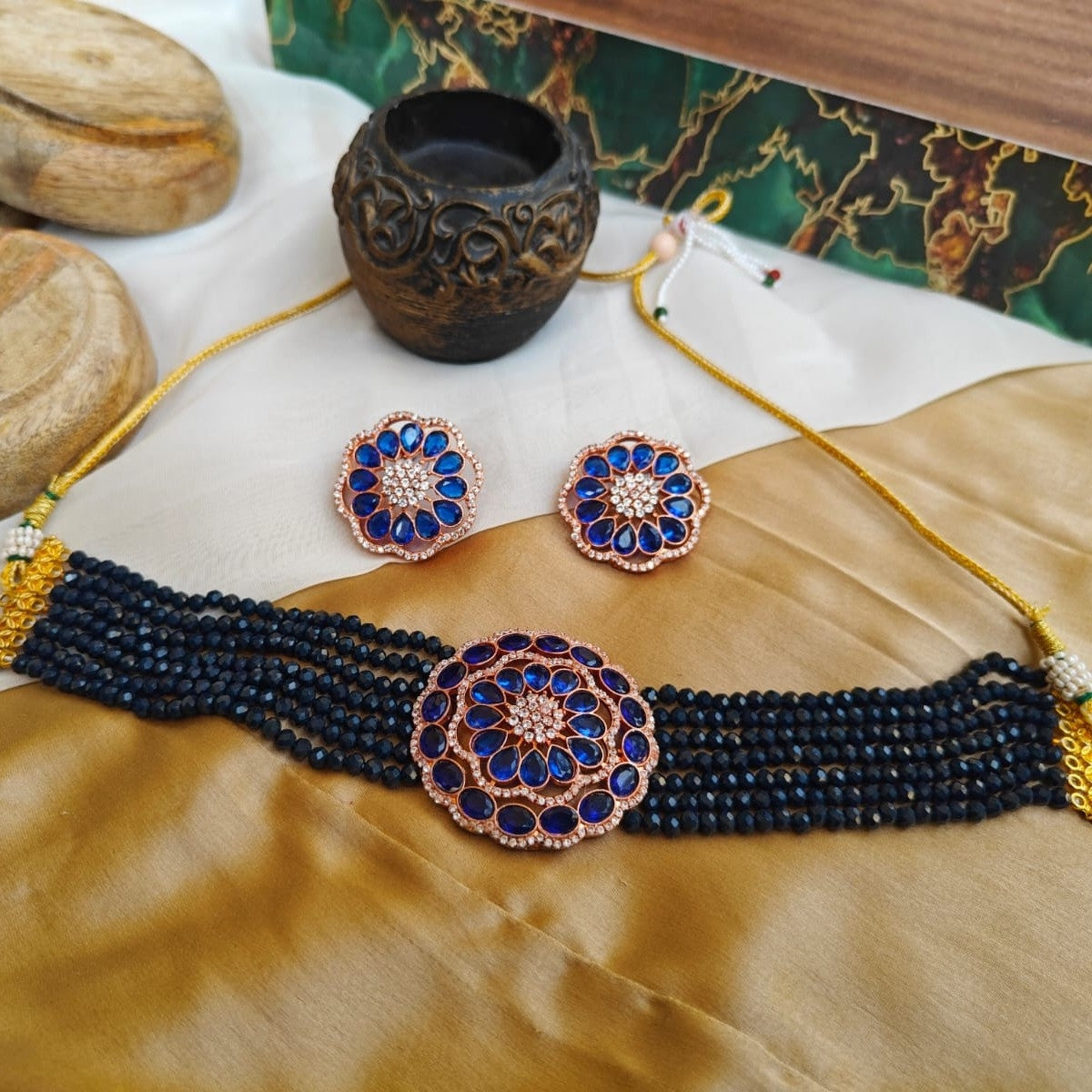 Flower Choker - Blue