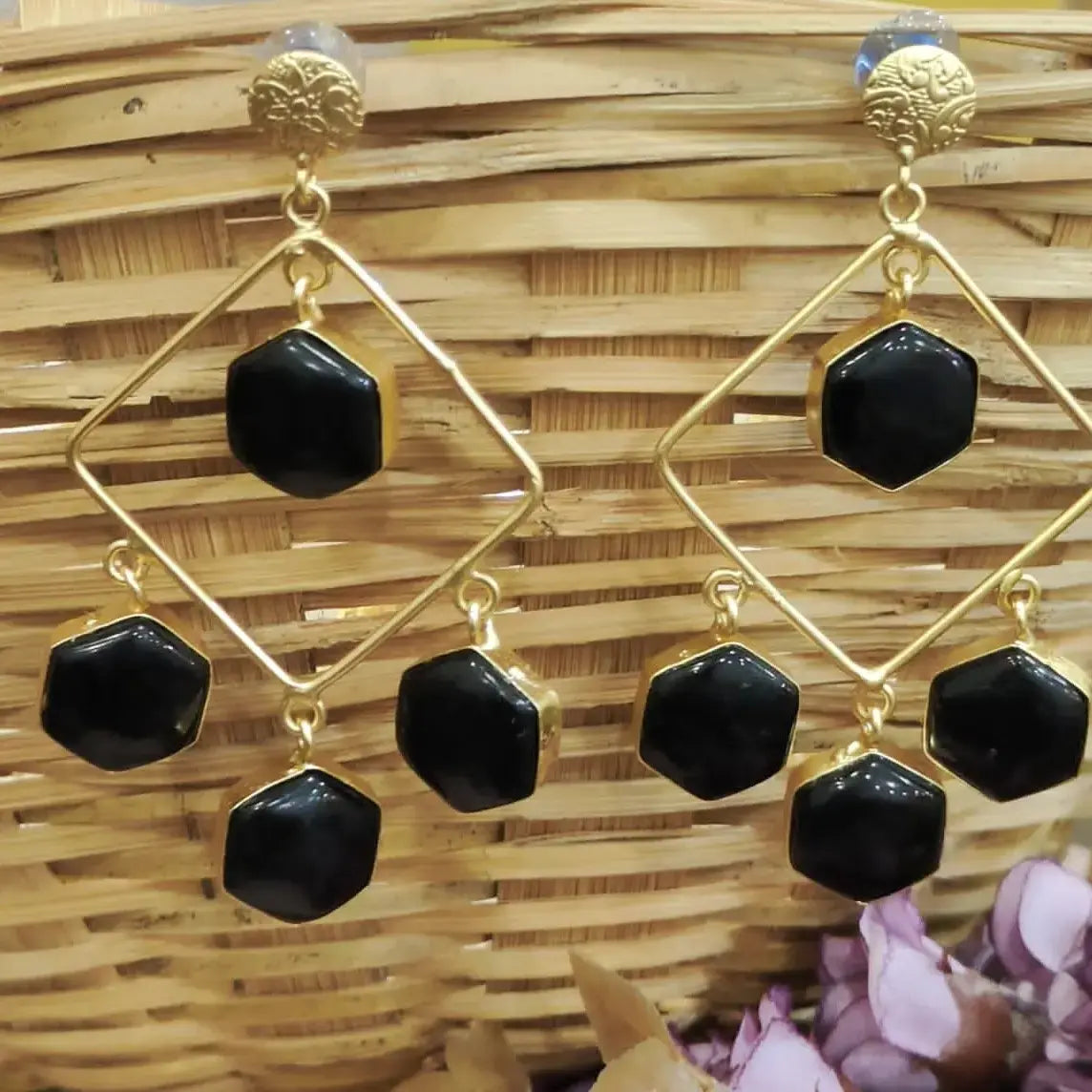 Asma Monalisa Dangler Earrings - Black