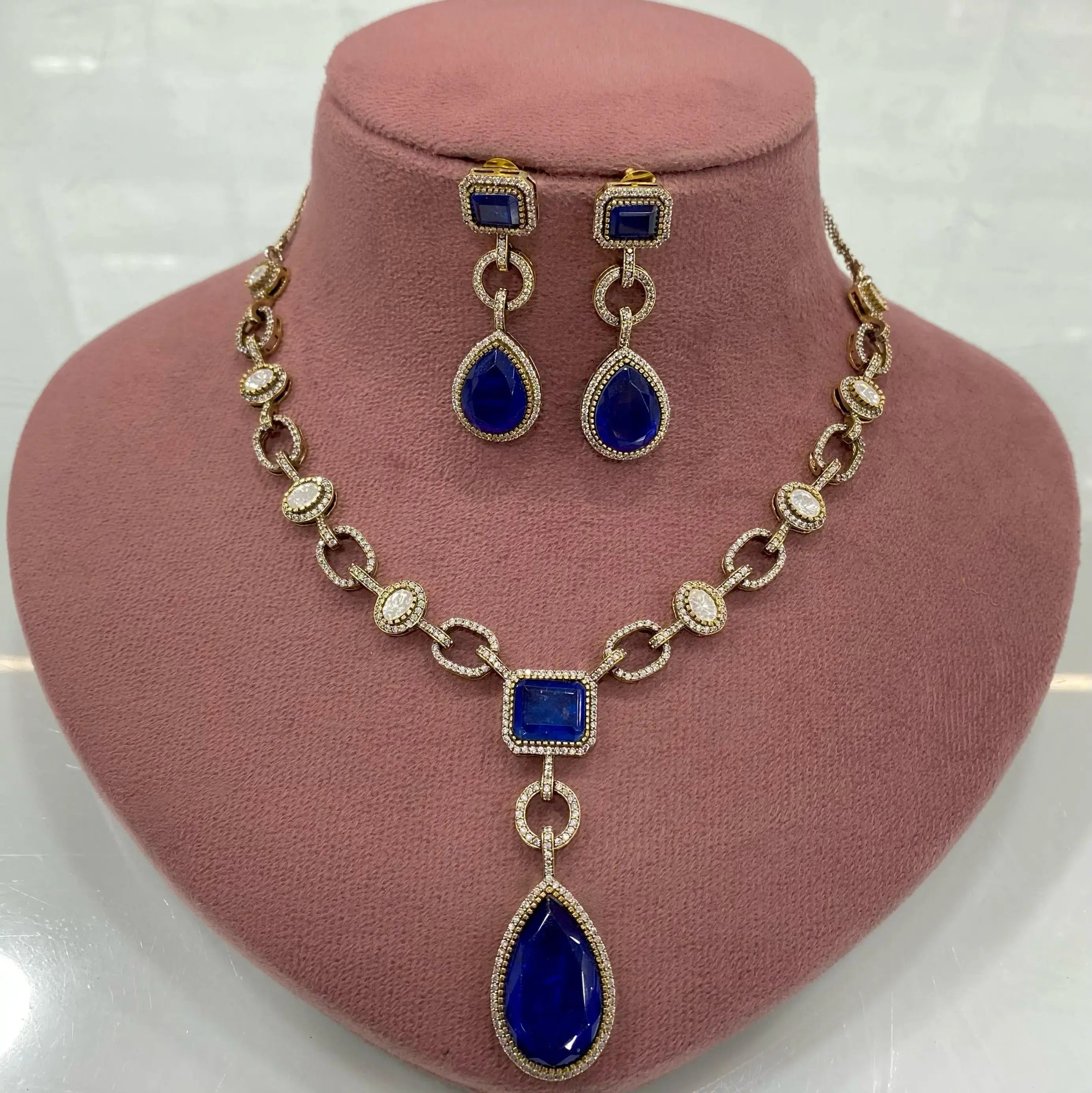 Shraddha Doublet and Uncut Moissanite Polki Necklace Set - Blue Sapphire