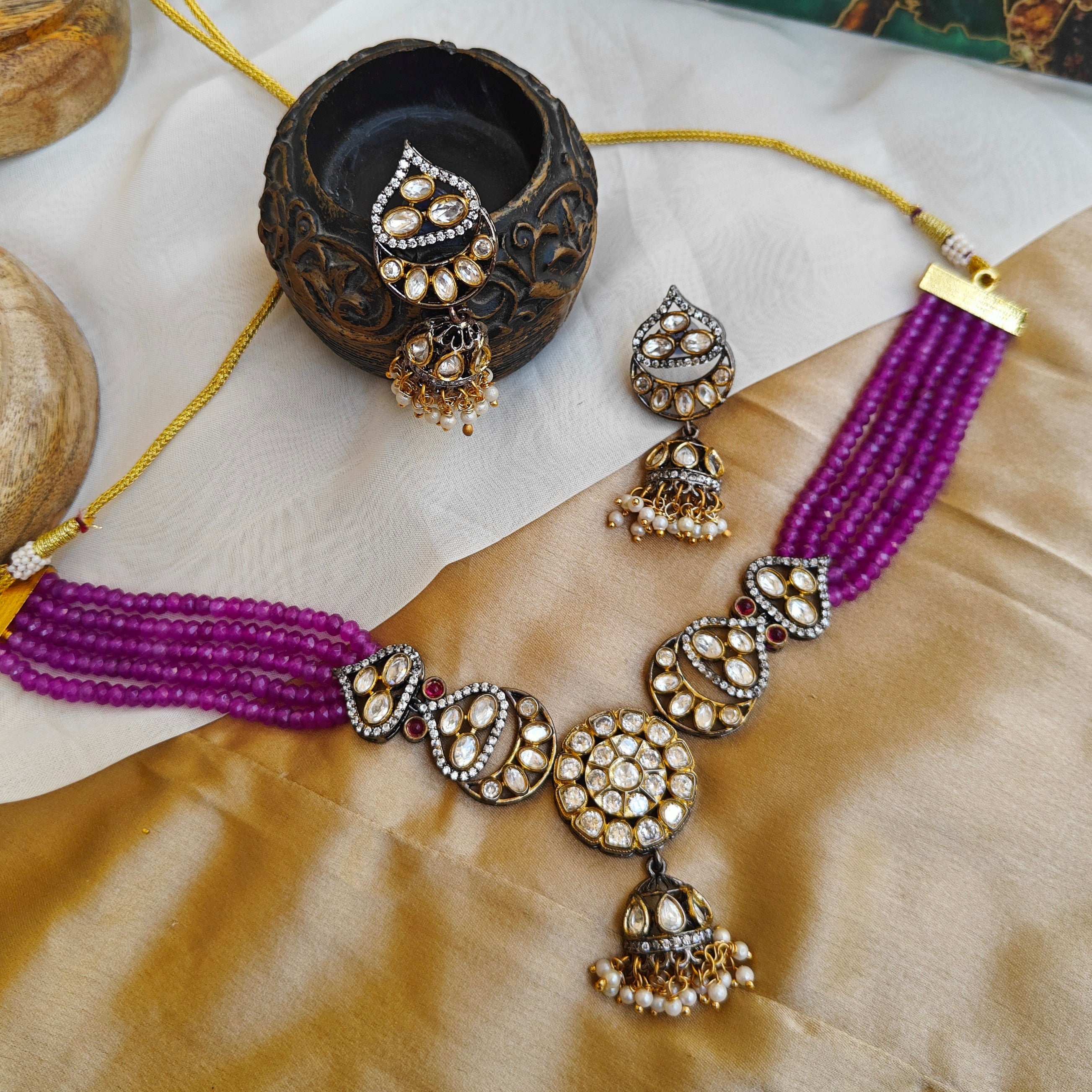 Anaisha Tyaani Choker