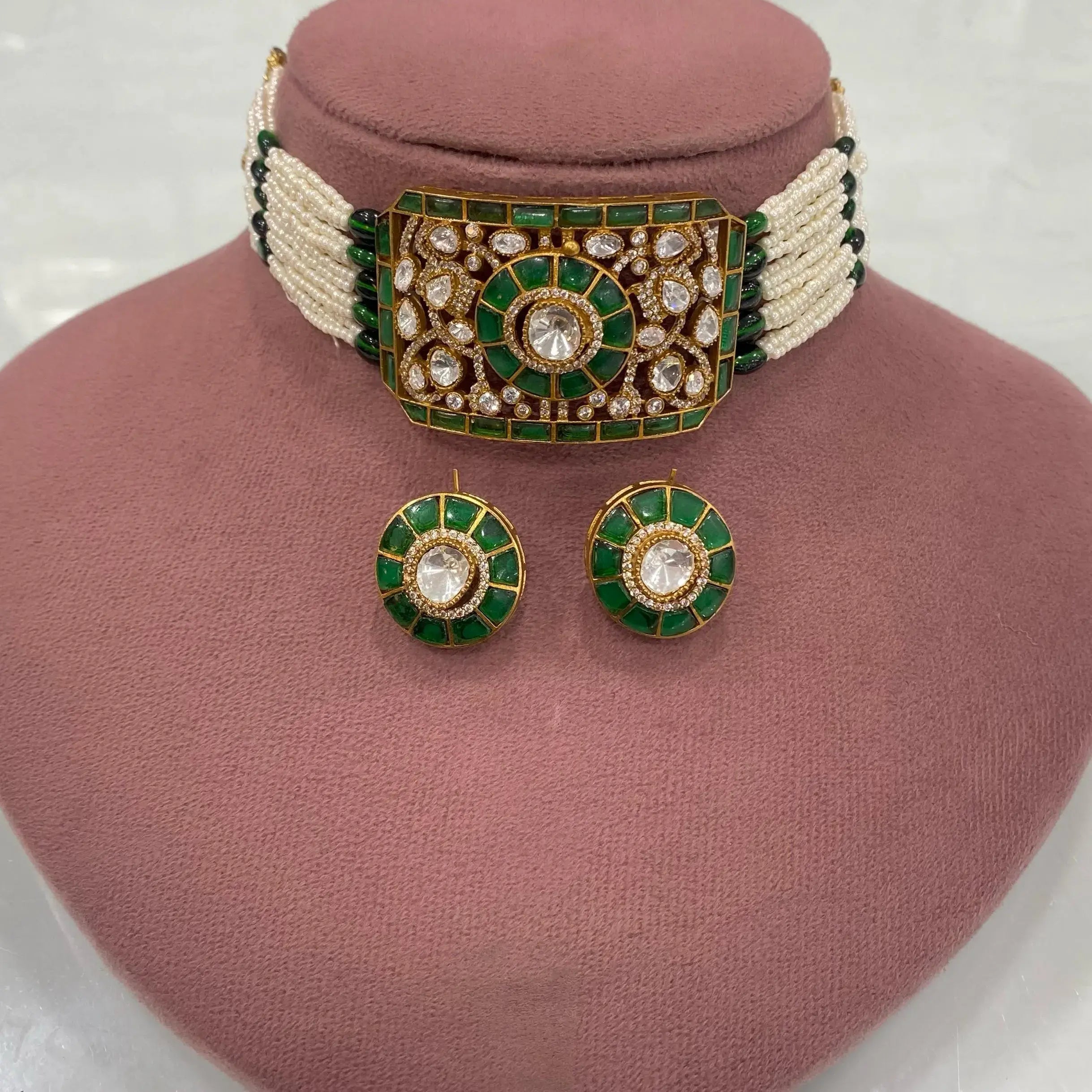 Sultana Takker Stone Uncut Moissanite Polki Choker Set-Greeni