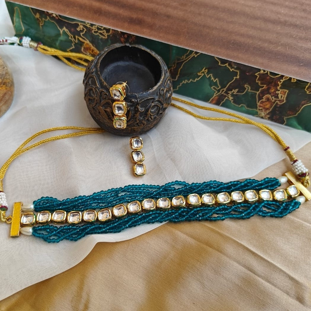 Kundan Choker