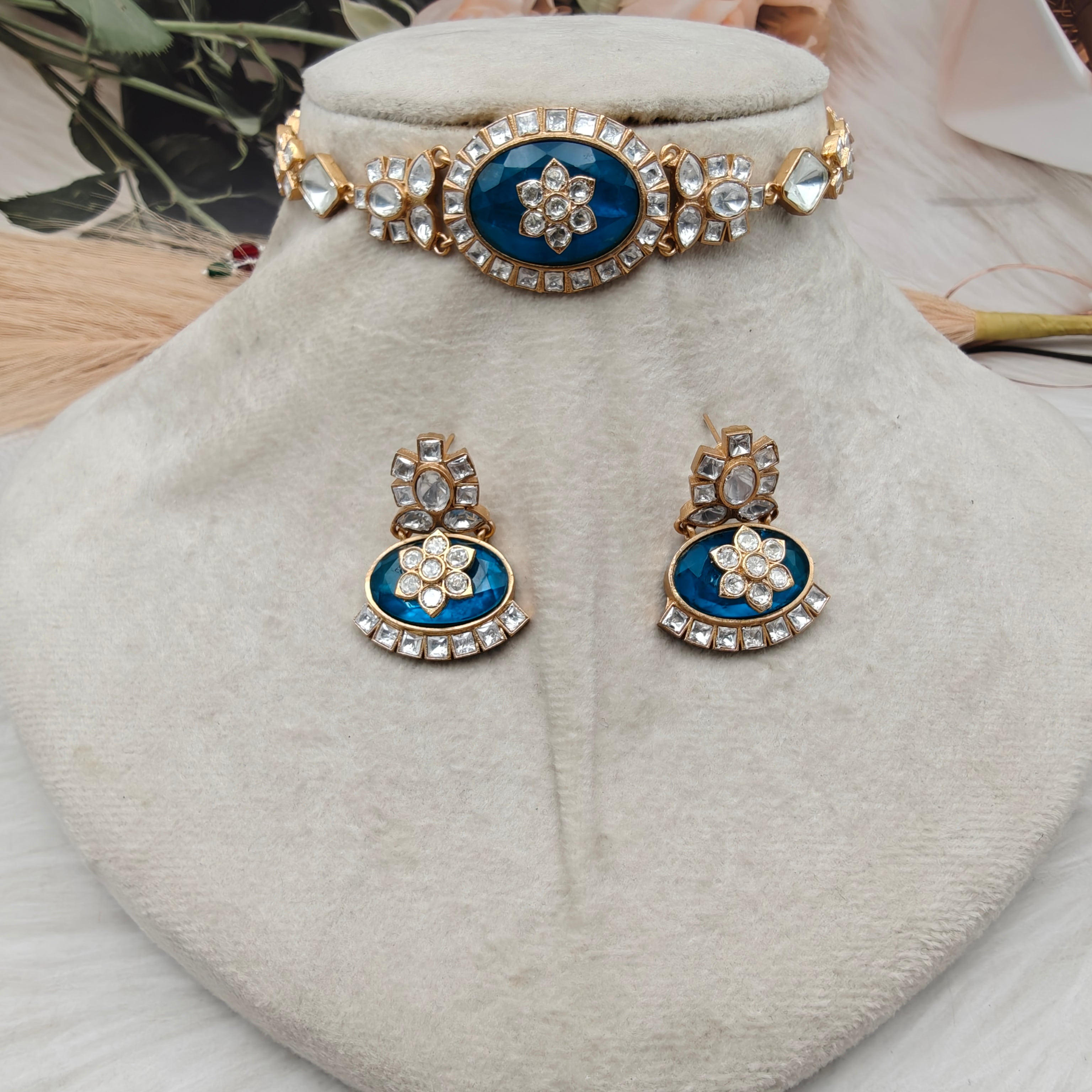 Kalika Uncut Moissanite Onyx Choker Set- Peacock Blue