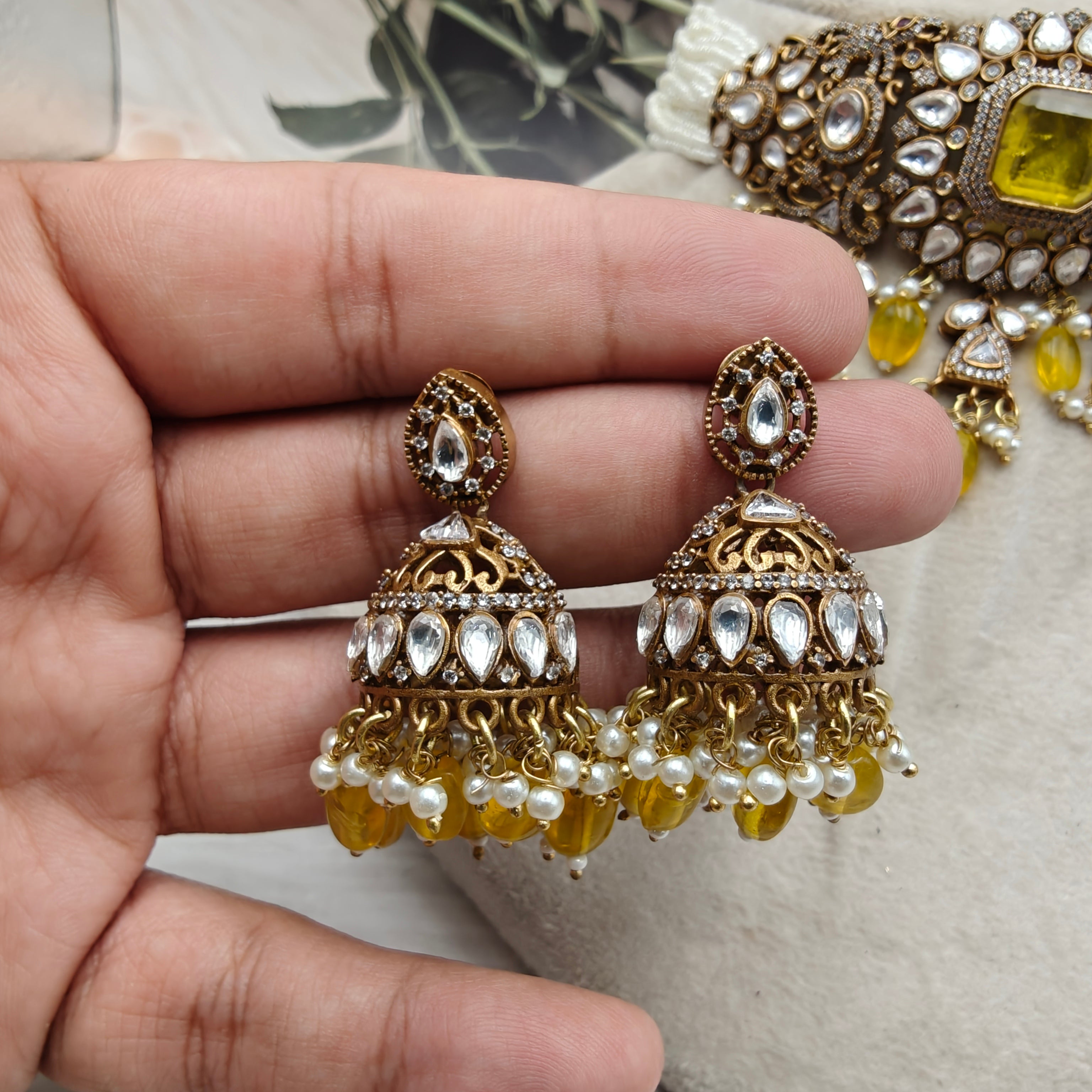 Shakti Doublet Victorian Finish Uncut Moissanite Polki Choker Set