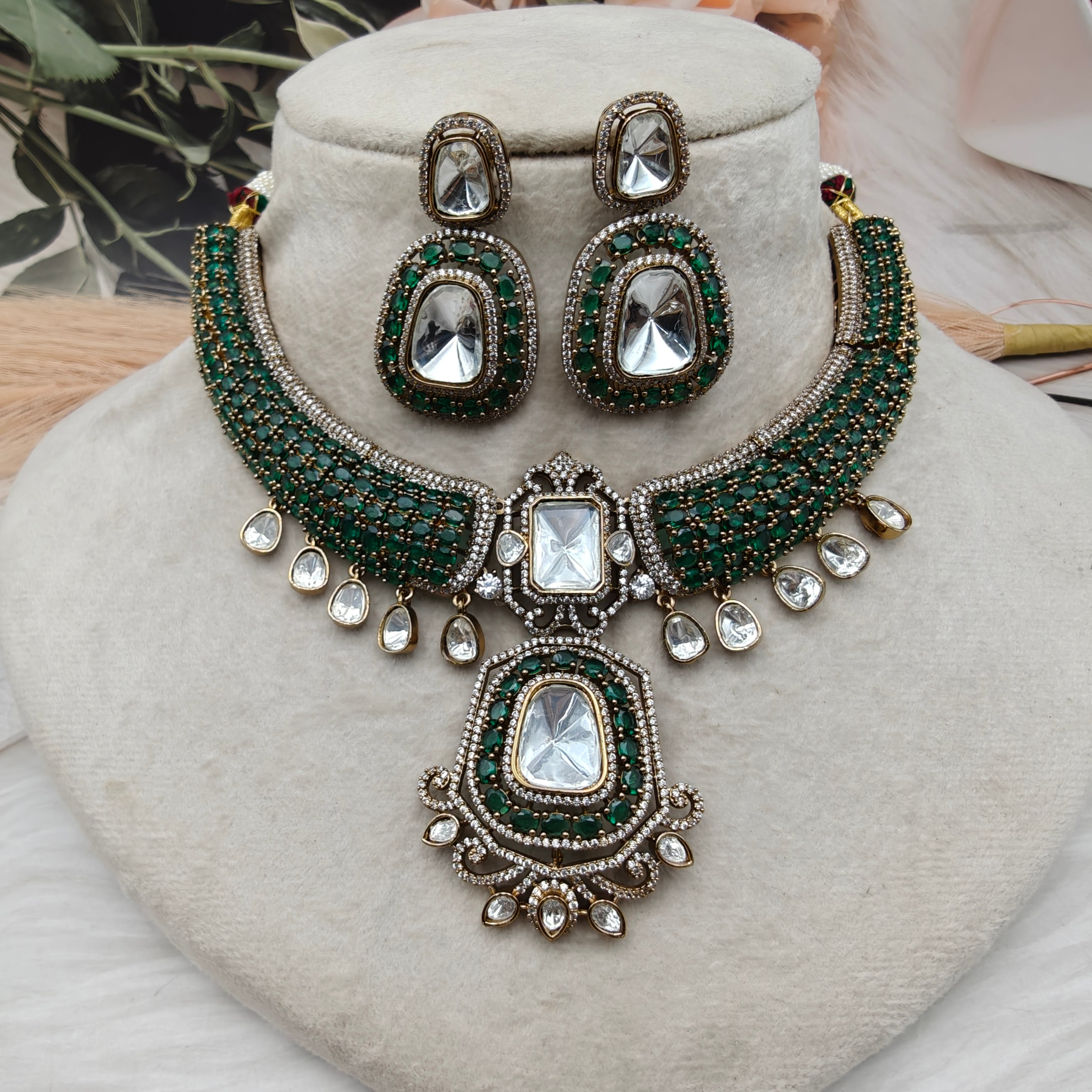 Naazni Moissanite Polki Premium Necklace Set - Green