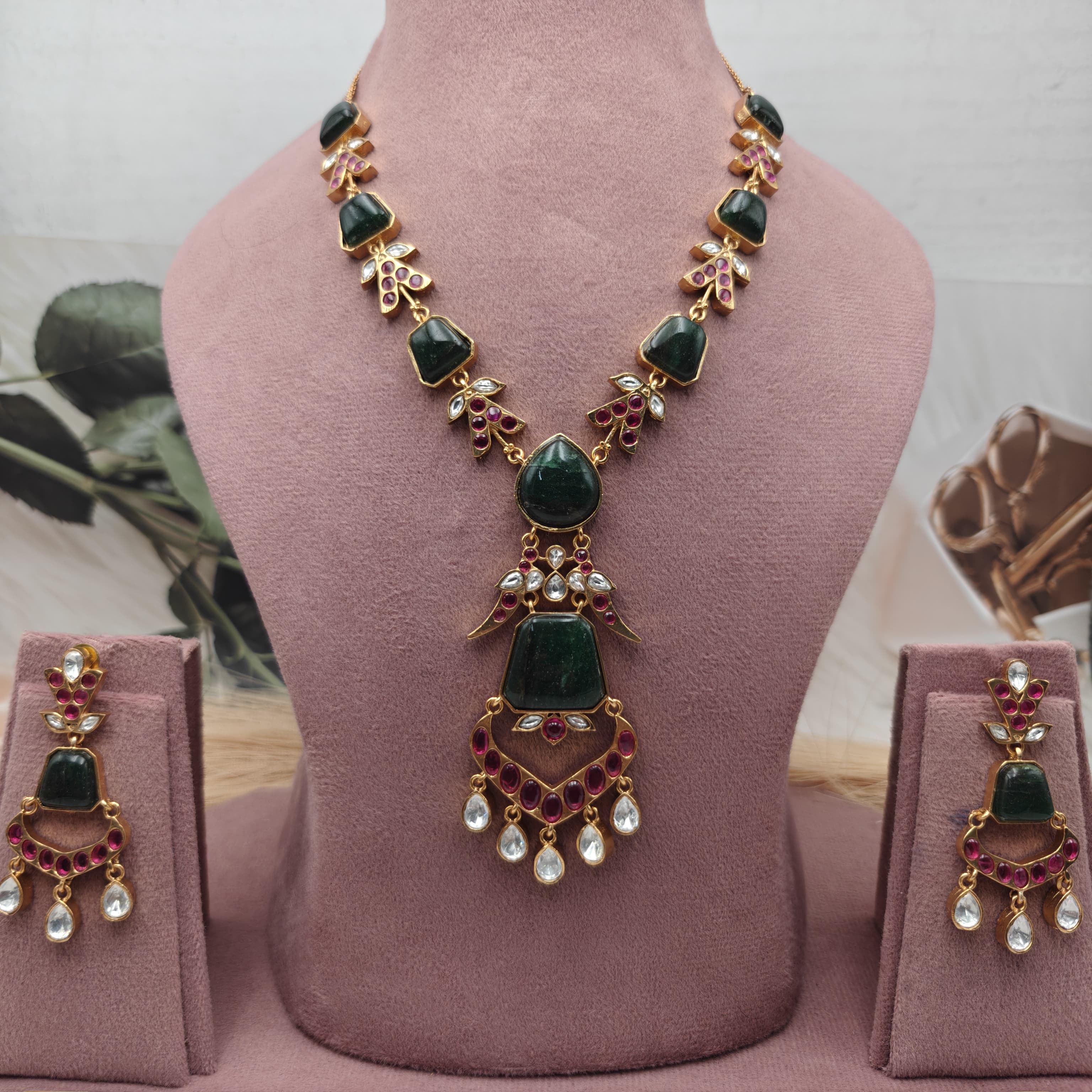 Rudra Roop Necklace Set - Green n Ruby