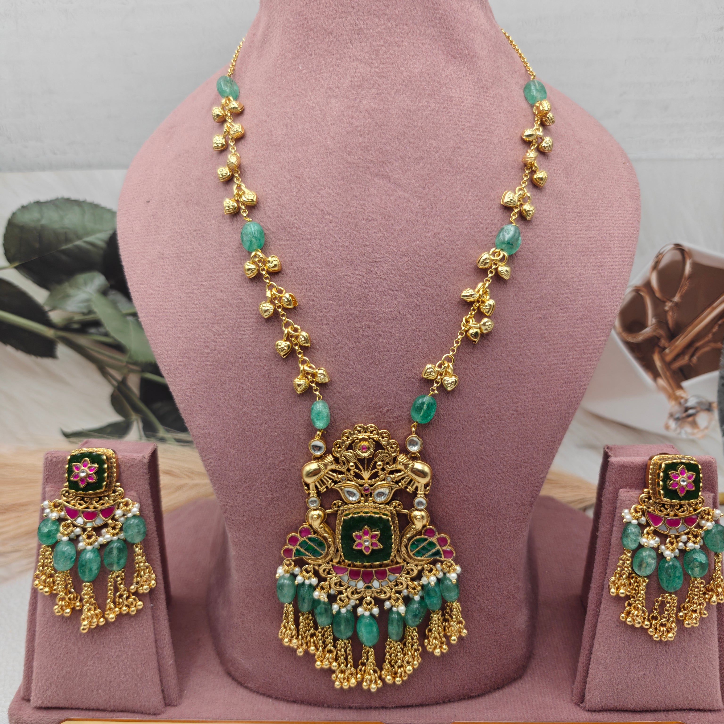 Pachi Kundan Surmayi Necklace Set - Mint Ruby