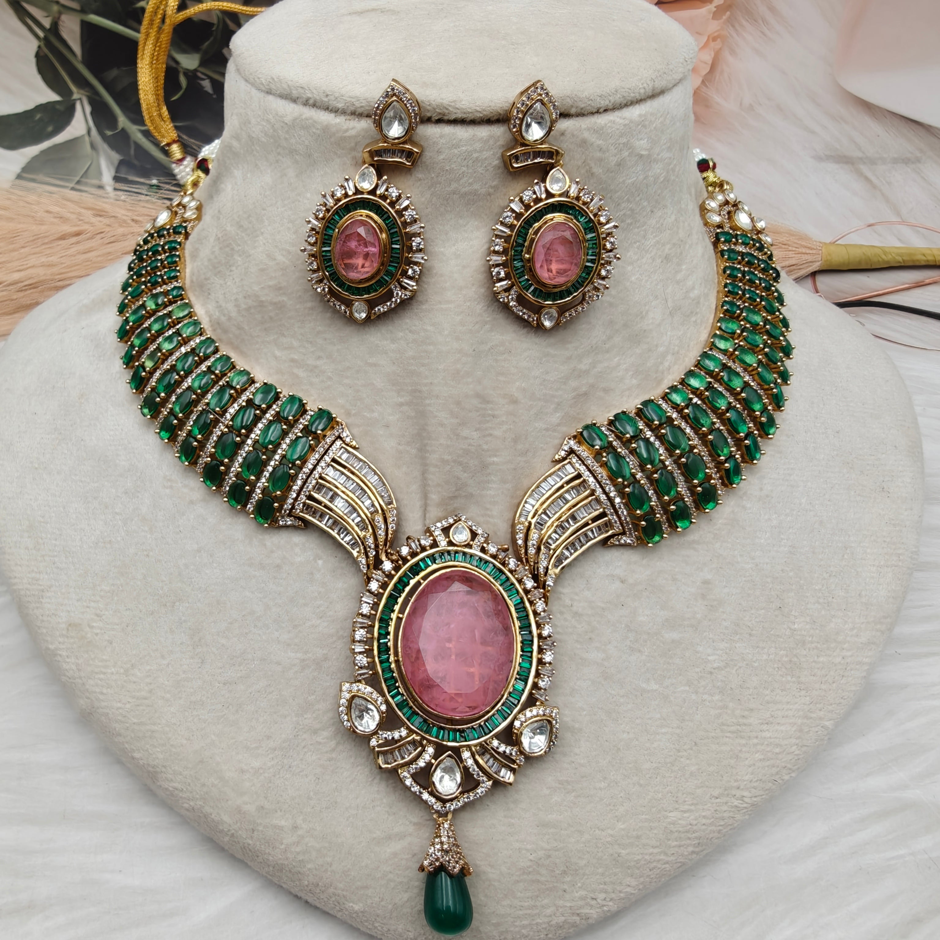 Jahanara Doublet and Moissanite Necklace Set - Green Pink