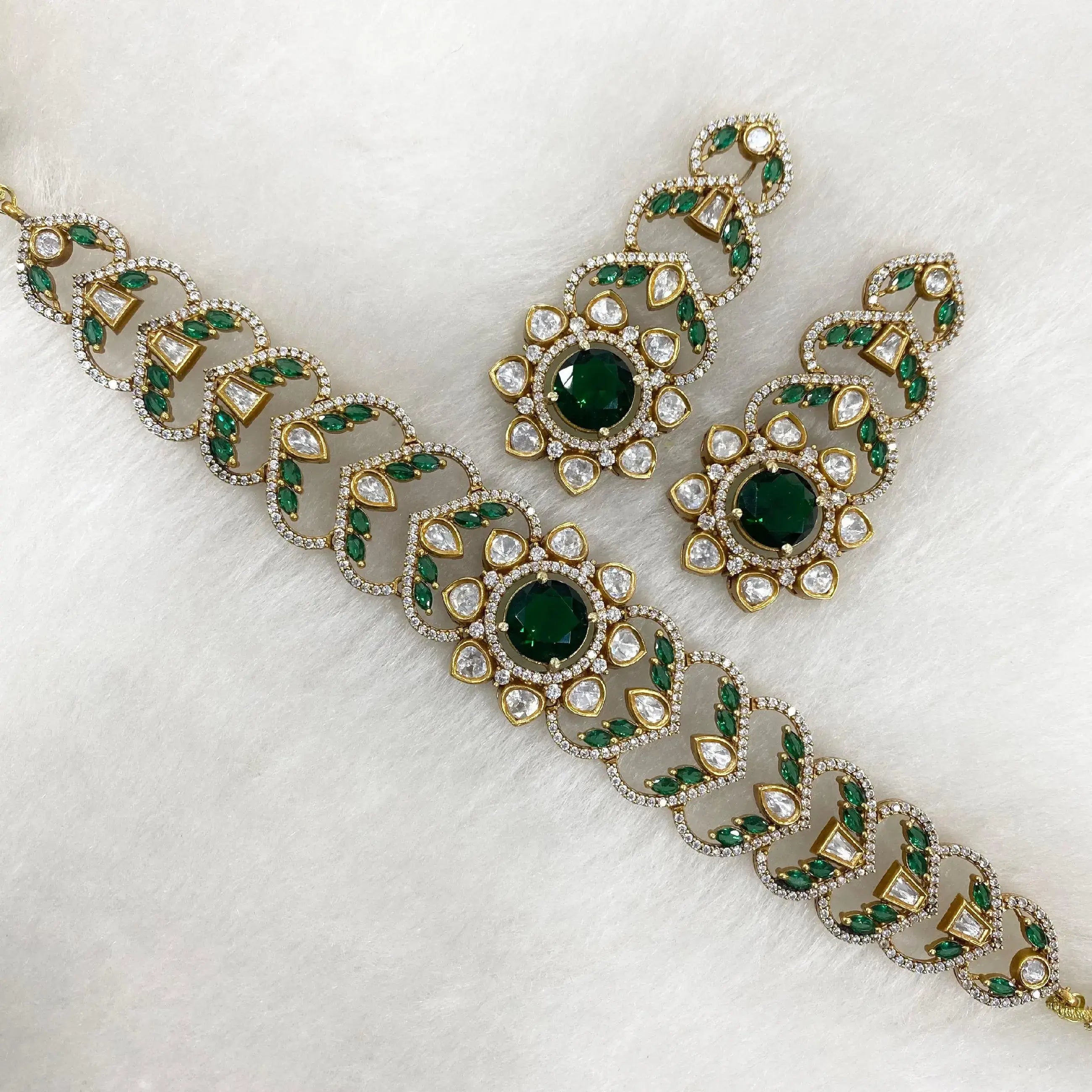 Aruna Uncut Polki Moissanite Choker Set - Green