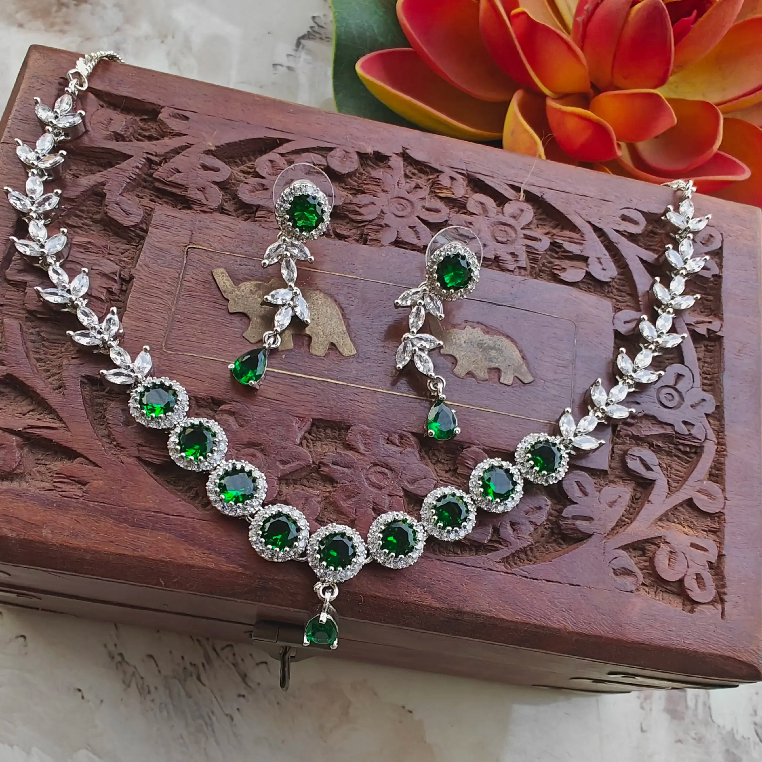Inakshi AD Necklace Set - Green