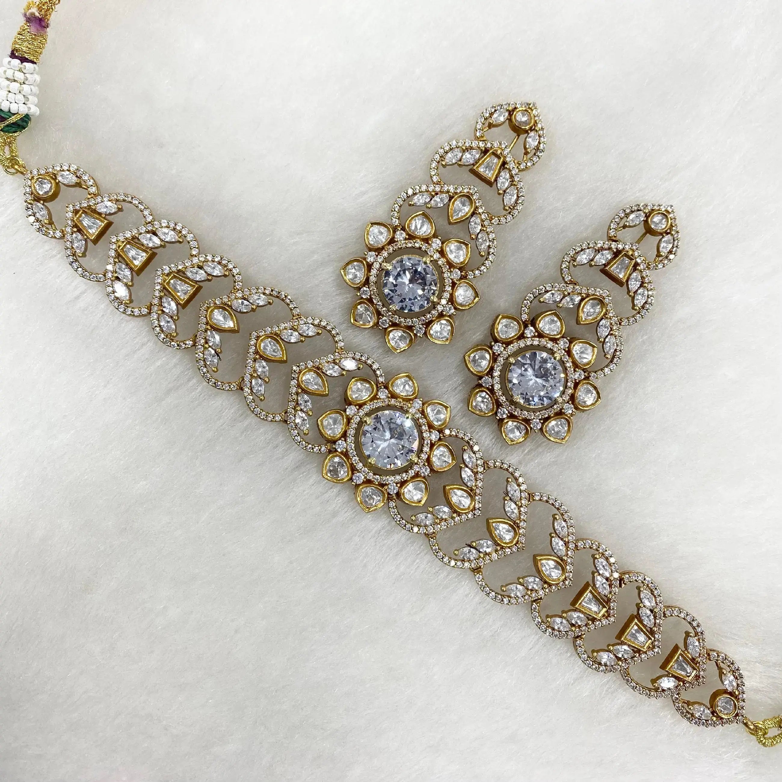 Aruna Uncut Polki Moissanite Choker Set - White