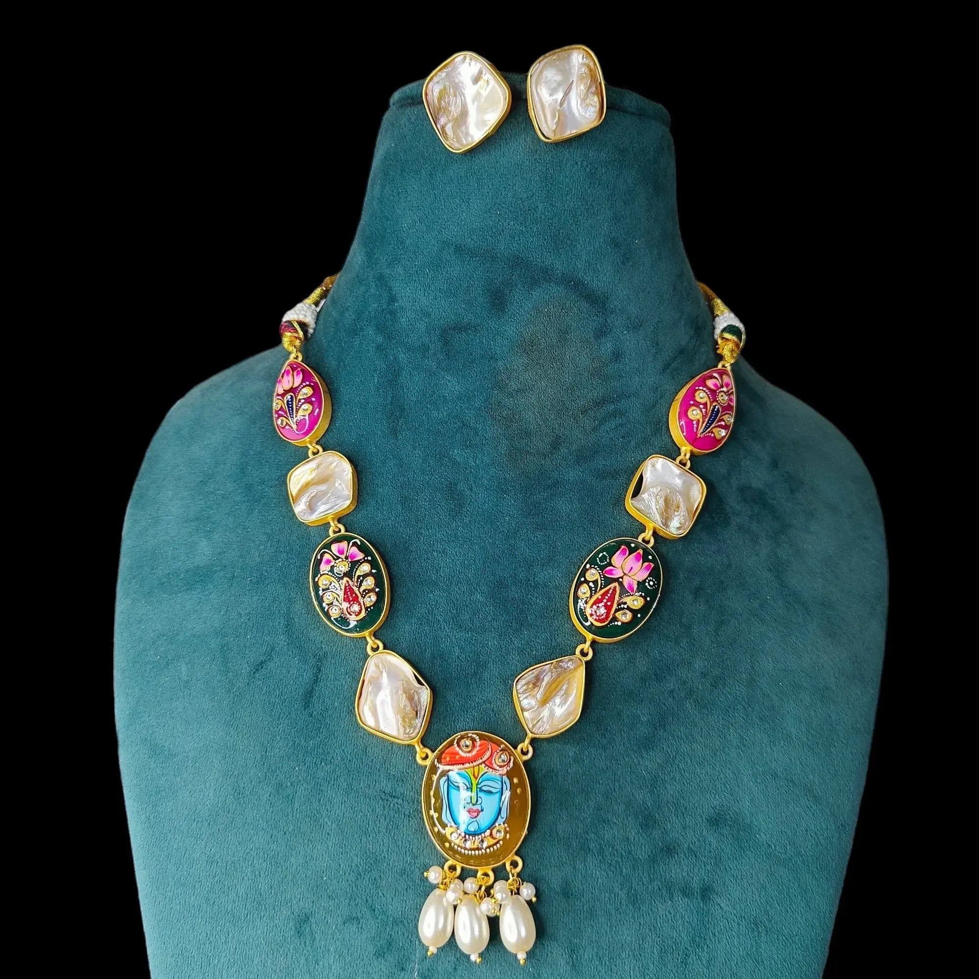 Shree Nath Ji MOP Tanjore Necklace Set