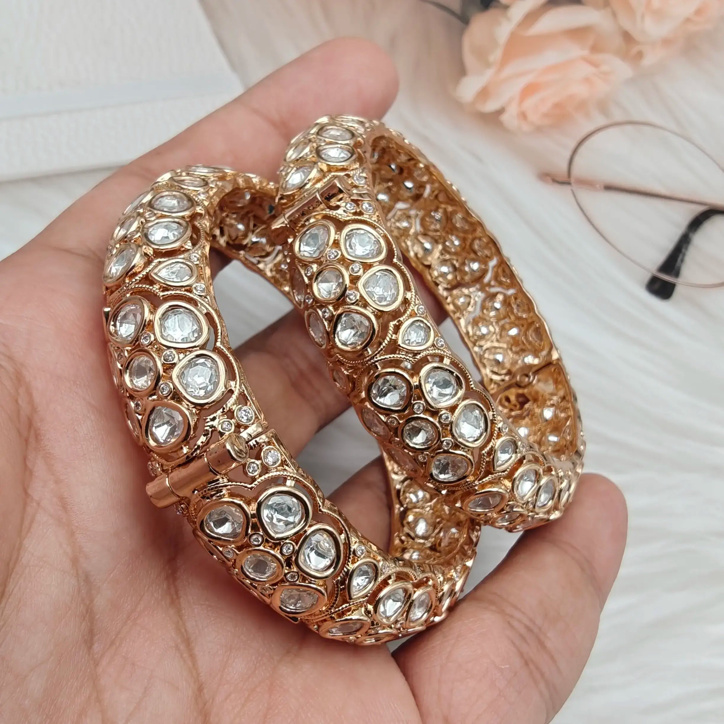 Kasturi Sunheri Moissanite Kundan Openable Bangles