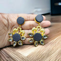 Atibha Druzy Kundan Camel Earrings- Black