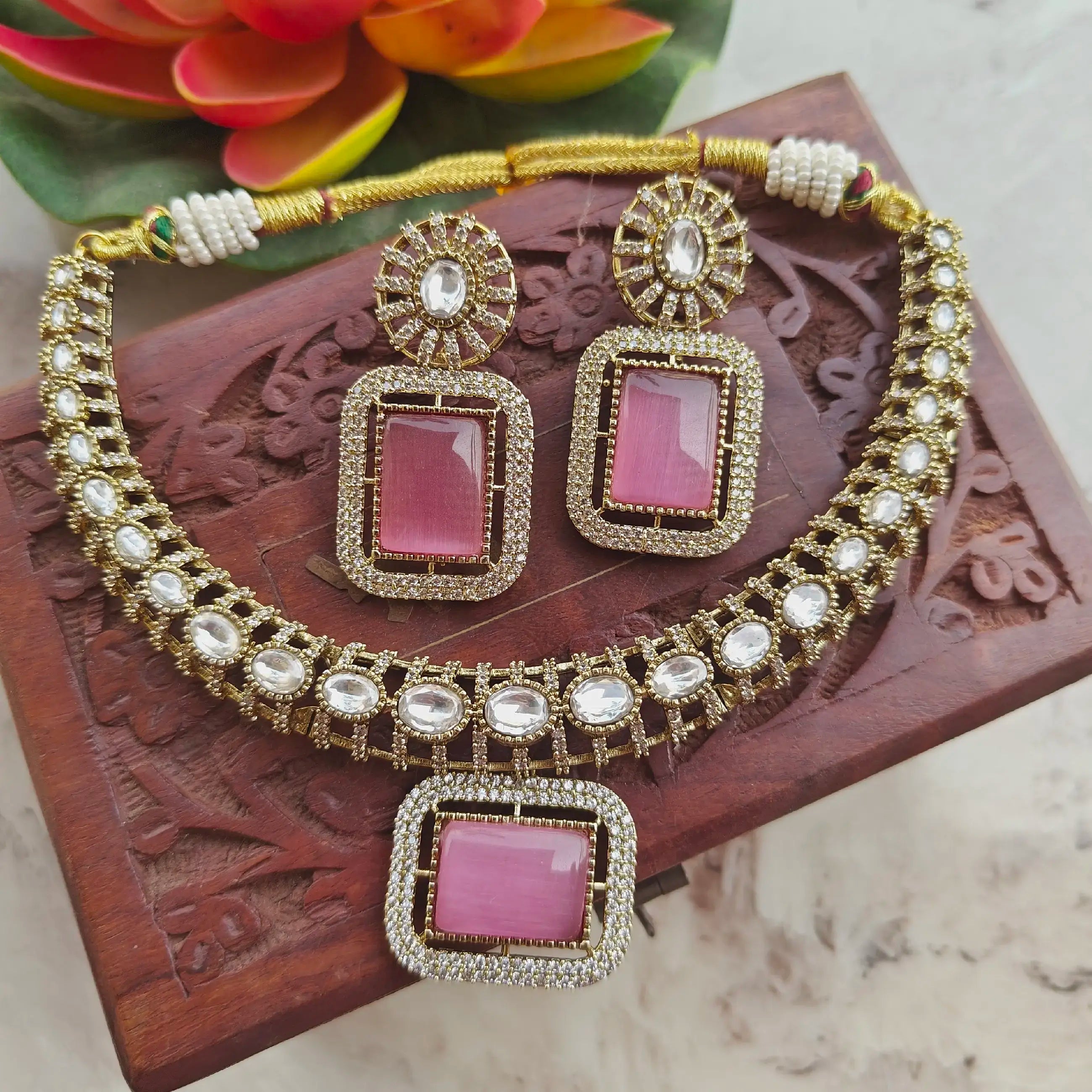 Kesariya Monalisa Hasli Necklace Set - Pink