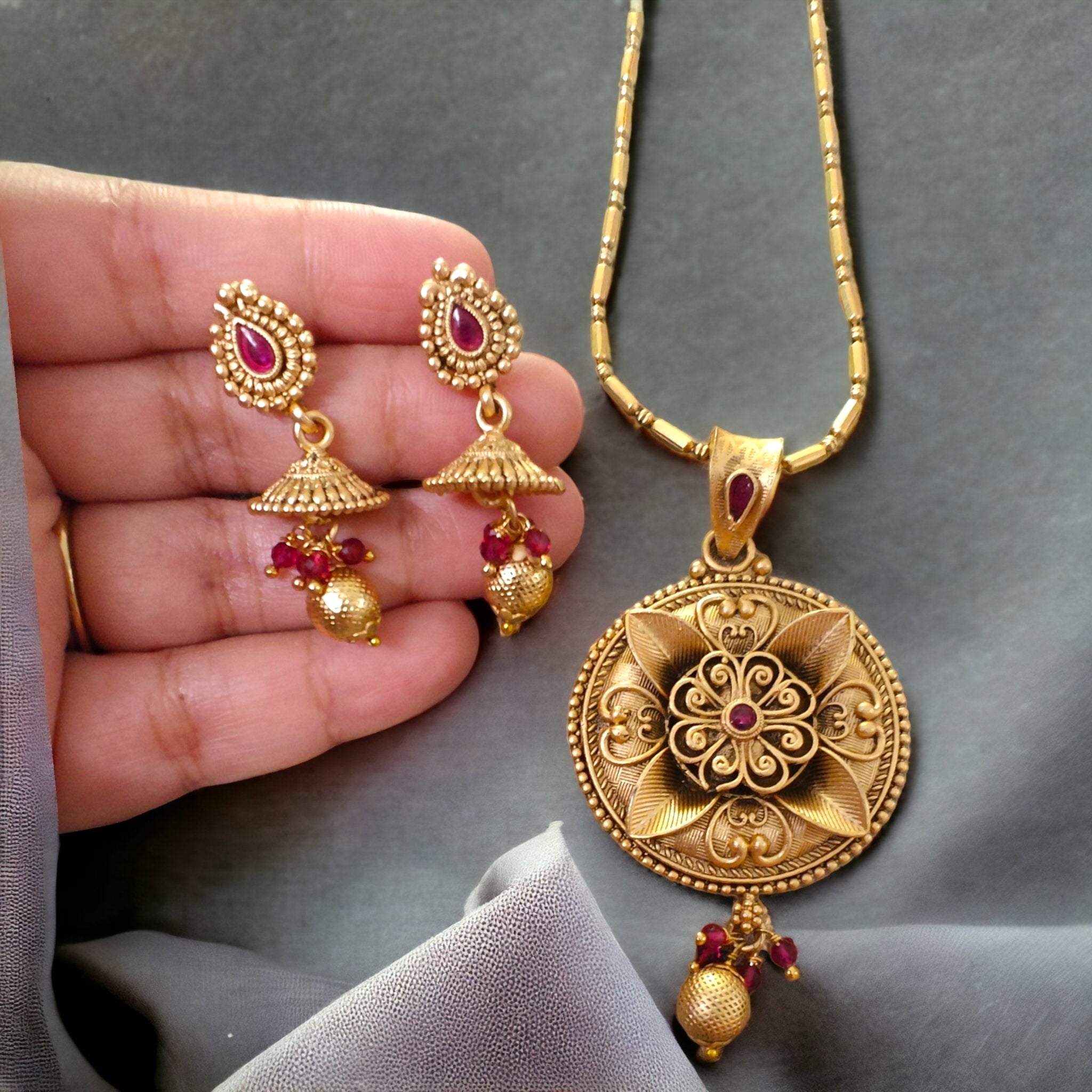 Gold Plated Sara pendant Set