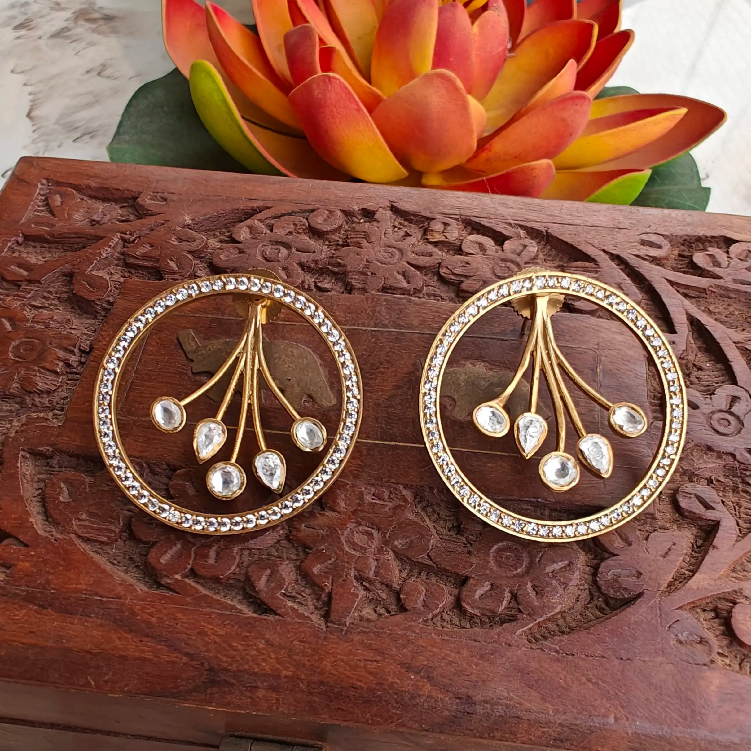 Detachable Stylish Circular Uncut Polki Studs- White