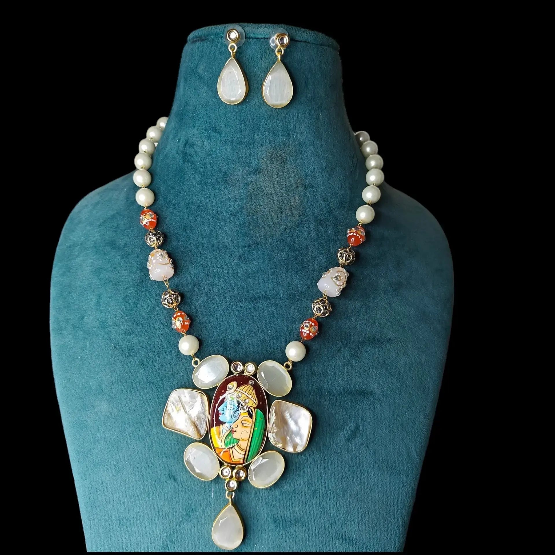 Radha Krishna Tanjore Monalisa Necklace Set- White