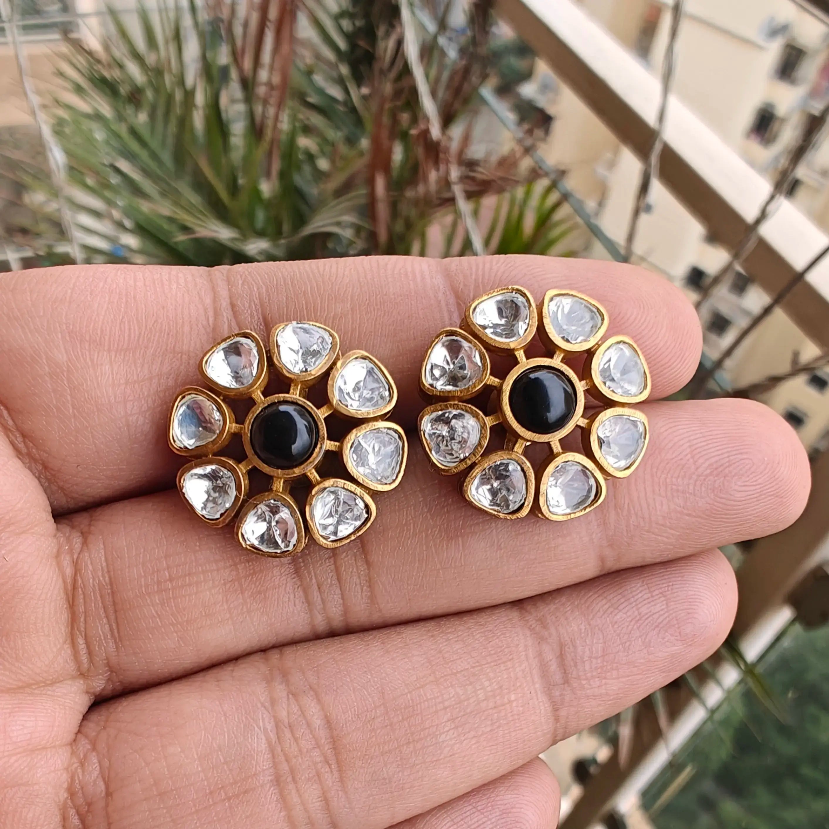 Rasha Uncut Polki Studs- Black