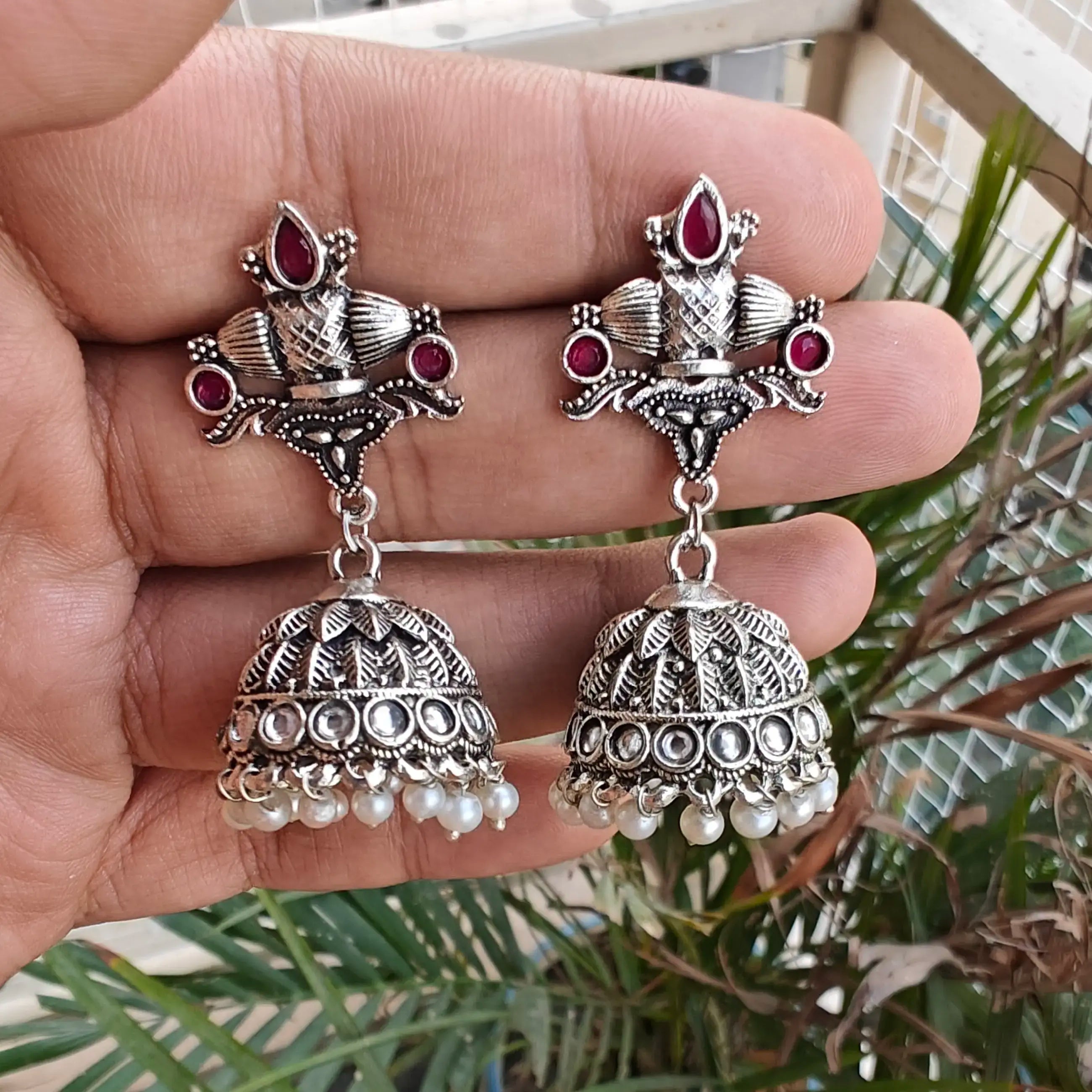 Vaidehi Jhumki- Ruby