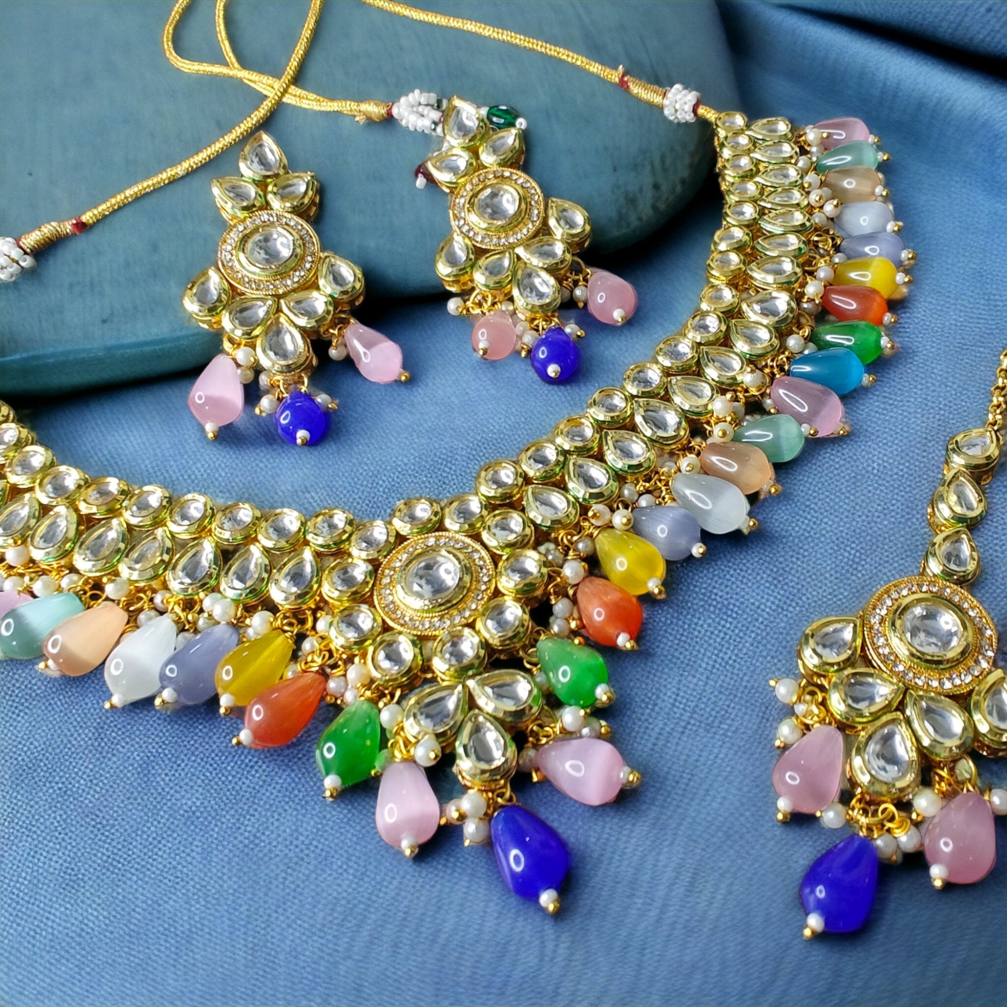 Idai Kundan Monalisa Necklace Set- Multi