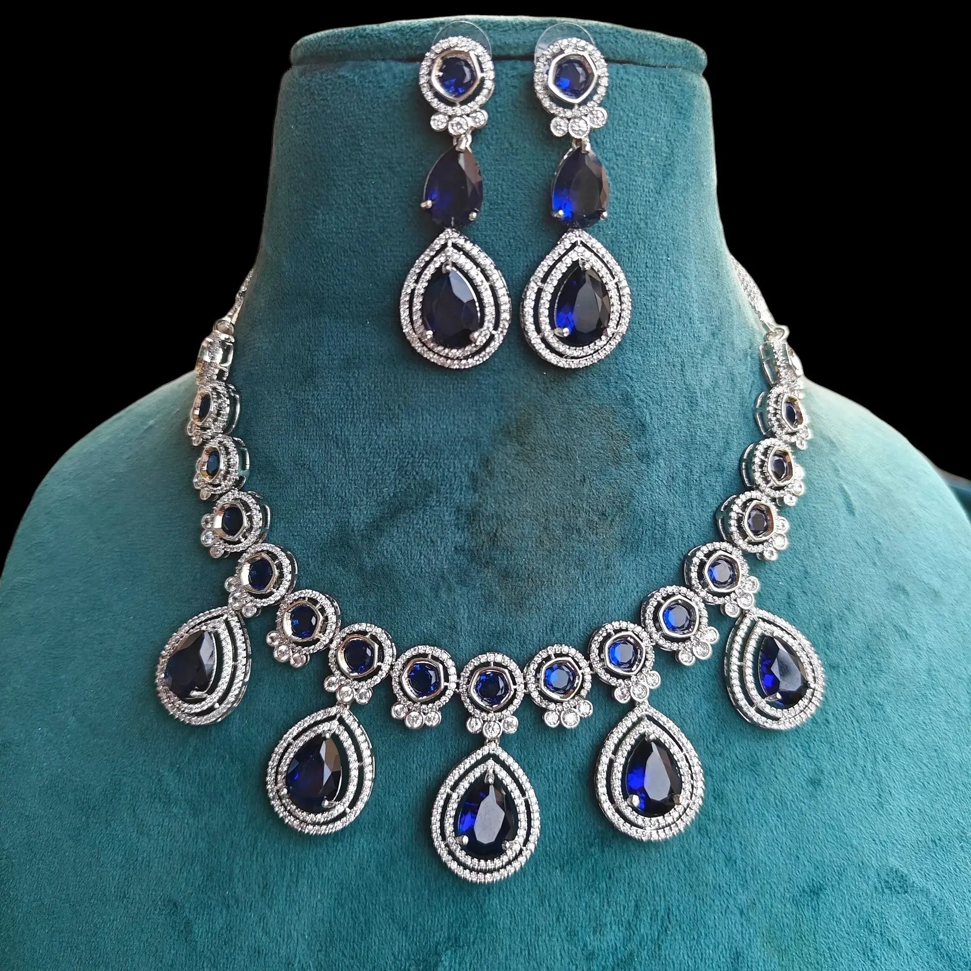Tarang AD Necklace Set- Blue