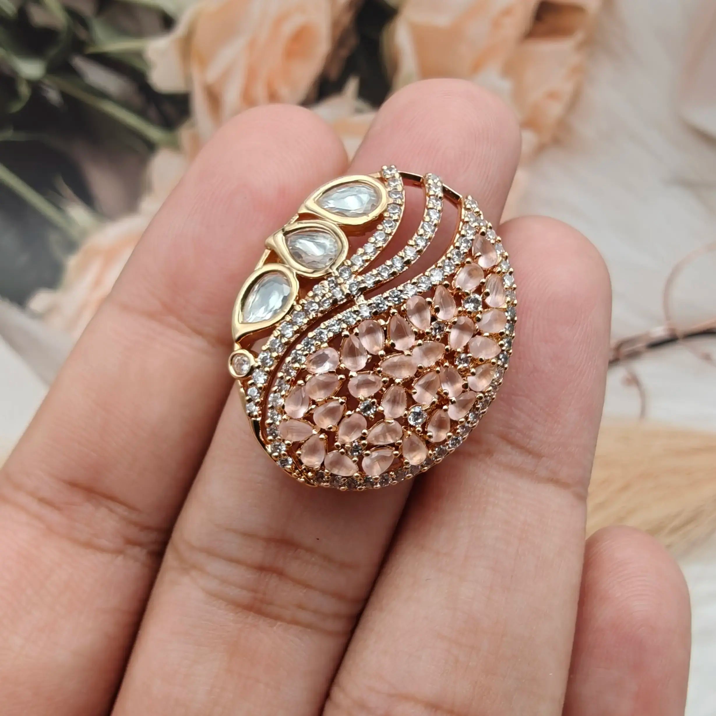 Armaya Adjustable Finger Ring - Pink