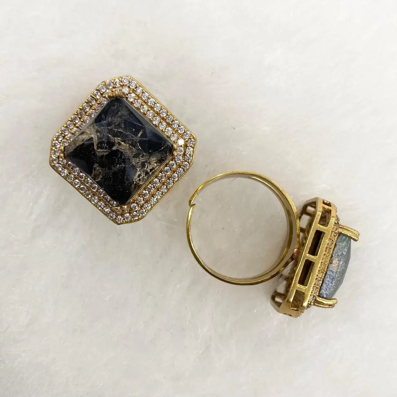 Ariya Tourmaline Doublet Finger Ring - Black