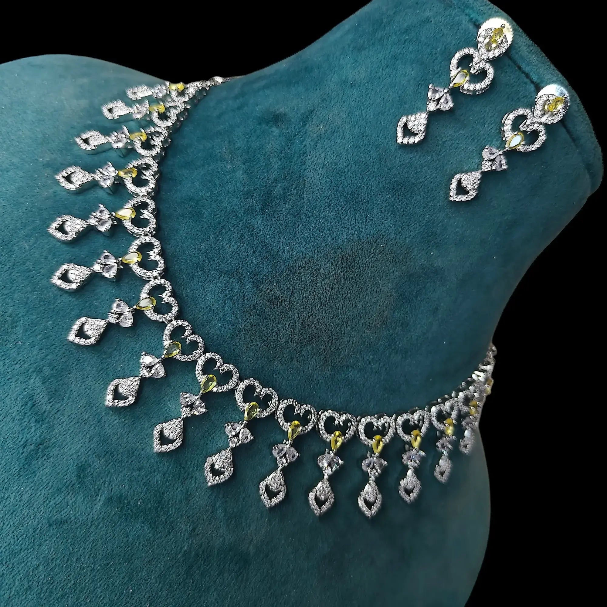 Zivaah AD Necklace Set- Light Yellow