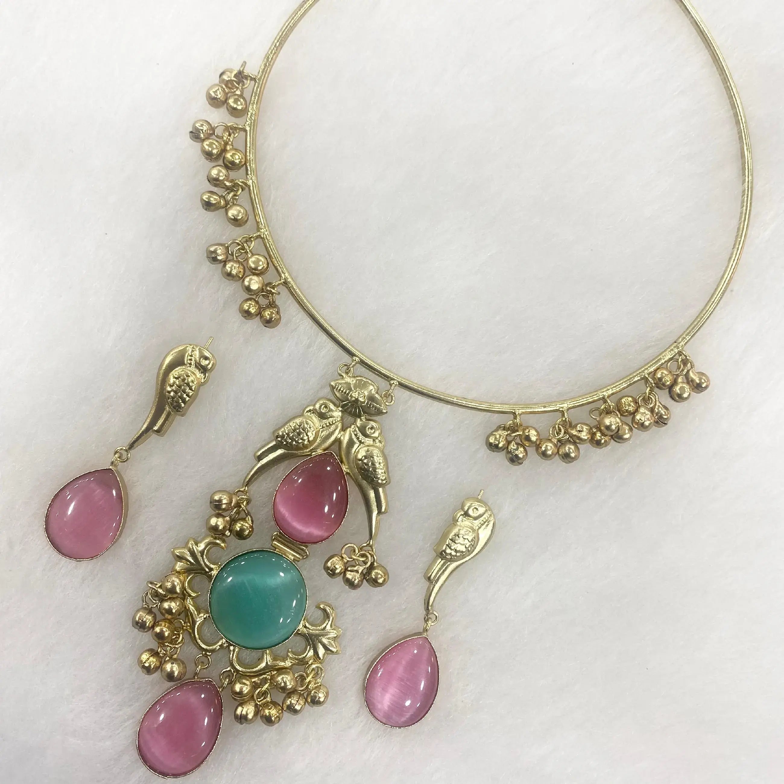 Vrinda Hasli Necklace Set - Pink N Mint