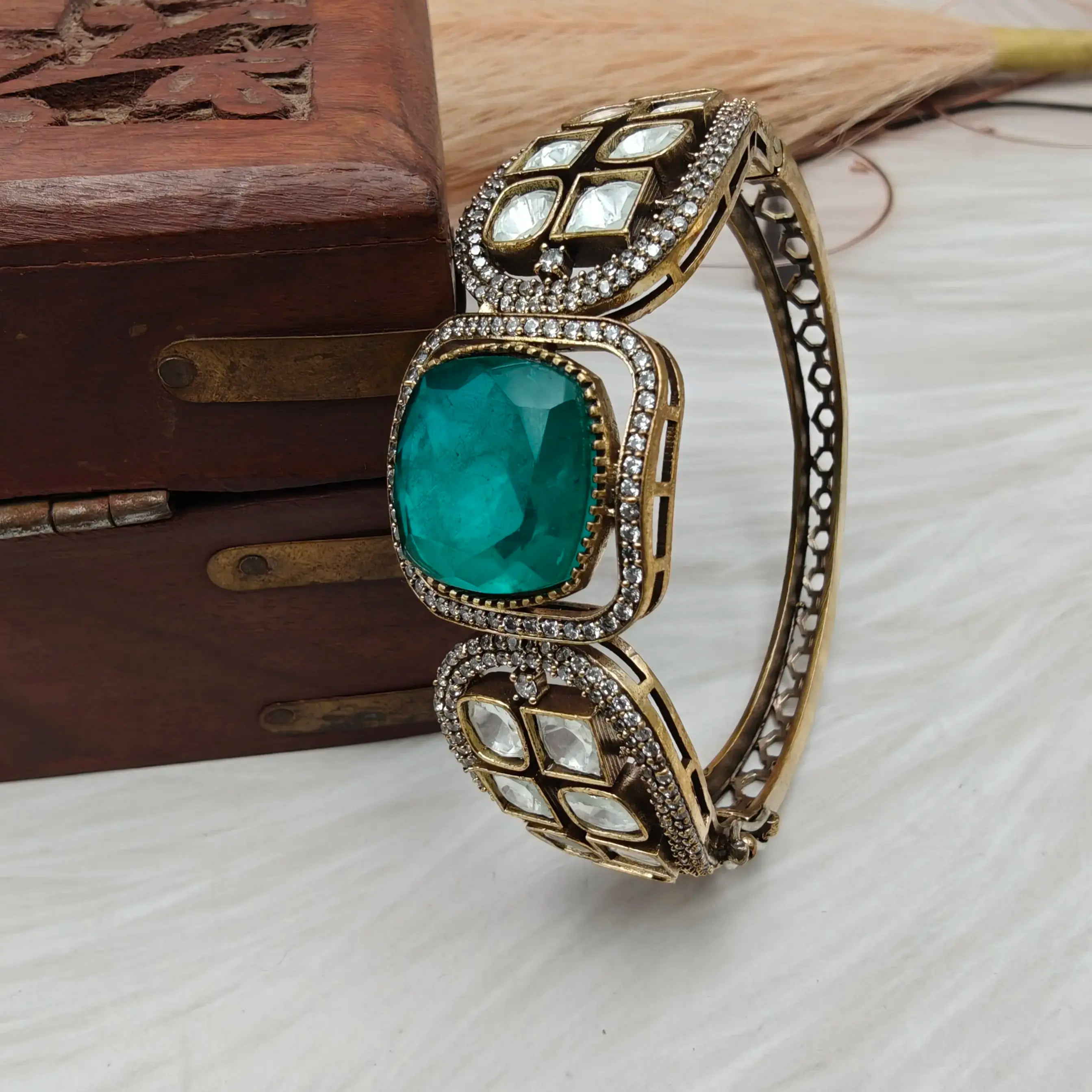Vanshika Doublet Bracelet - Rama Green