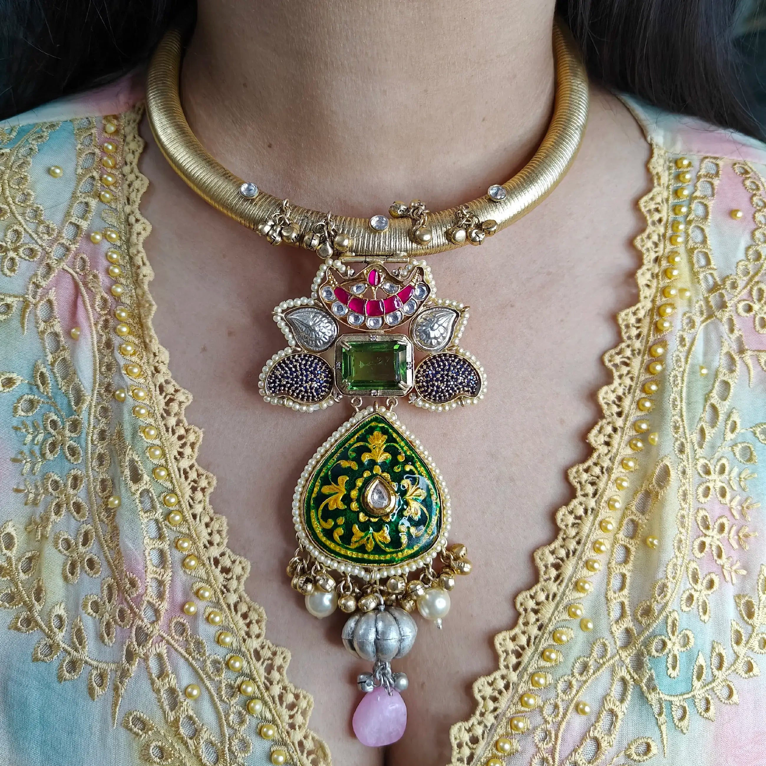 Kamakshi Amrapali Brass Fusion Hasli