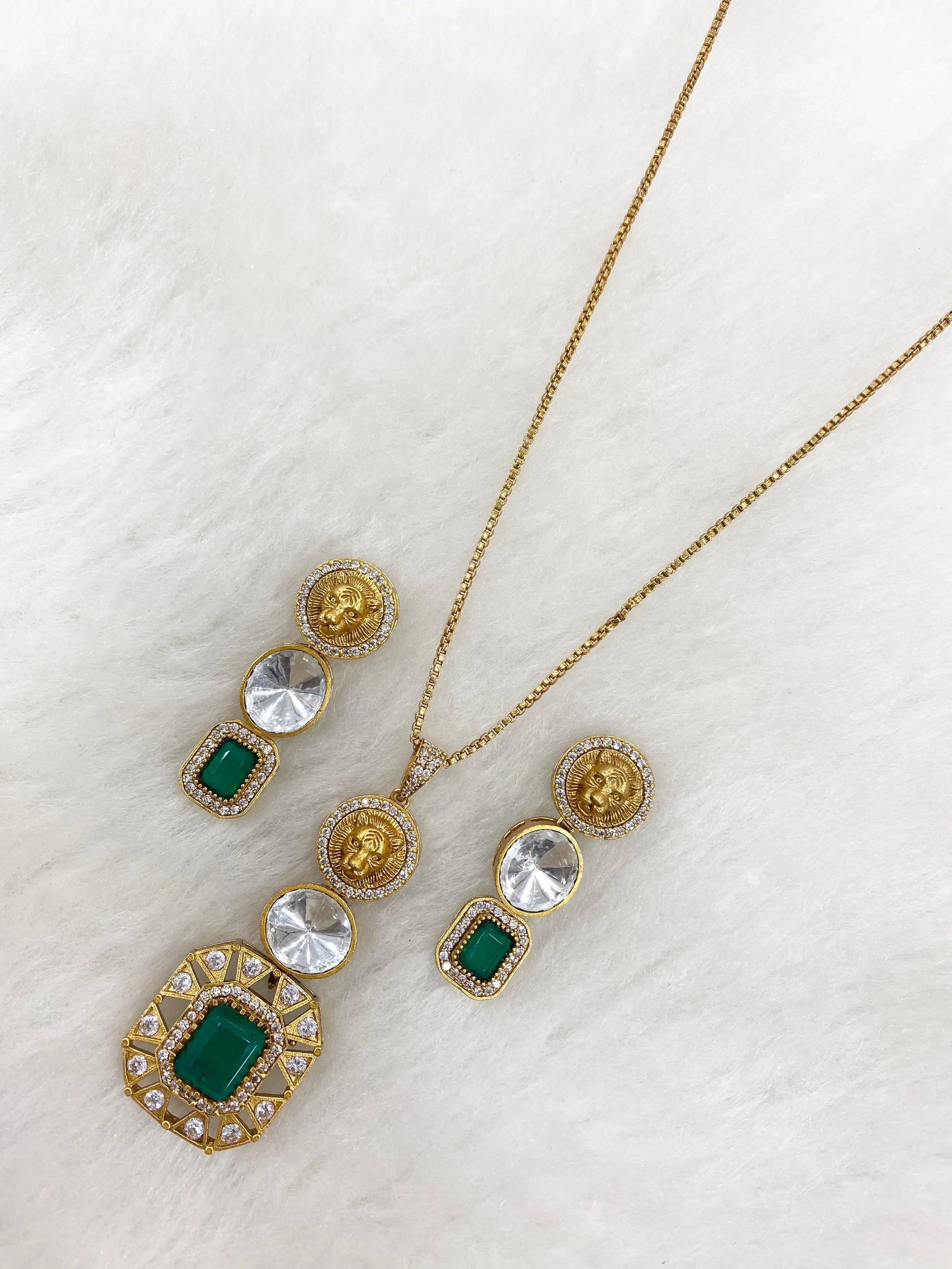 Sabya Inspired Ekisha Doublet and Polki Pendant Set- Green