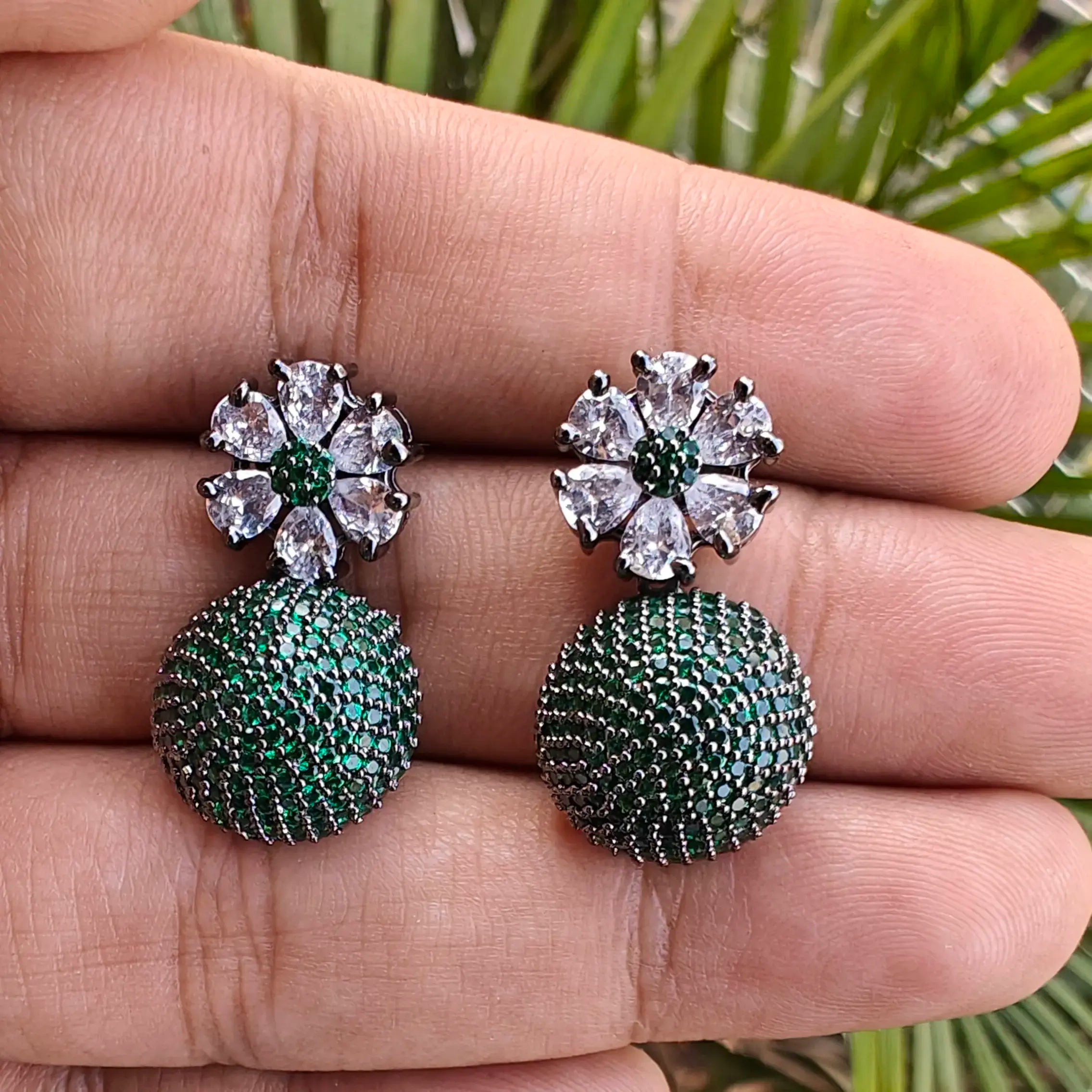 Jessi Flower Nano AD Earrings- Green