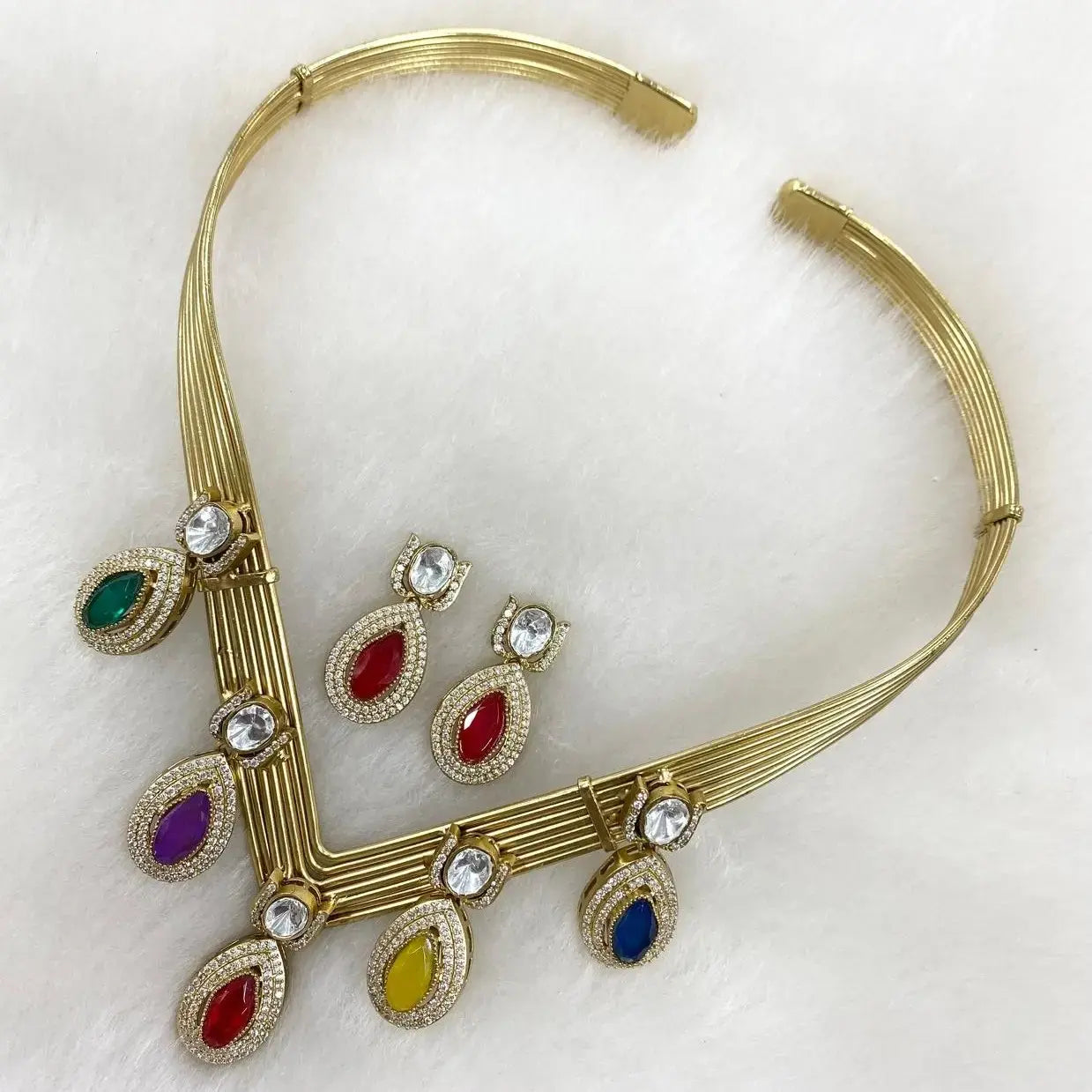 Ranjhana Uncut Polki Hasli Necklace Set - Multi